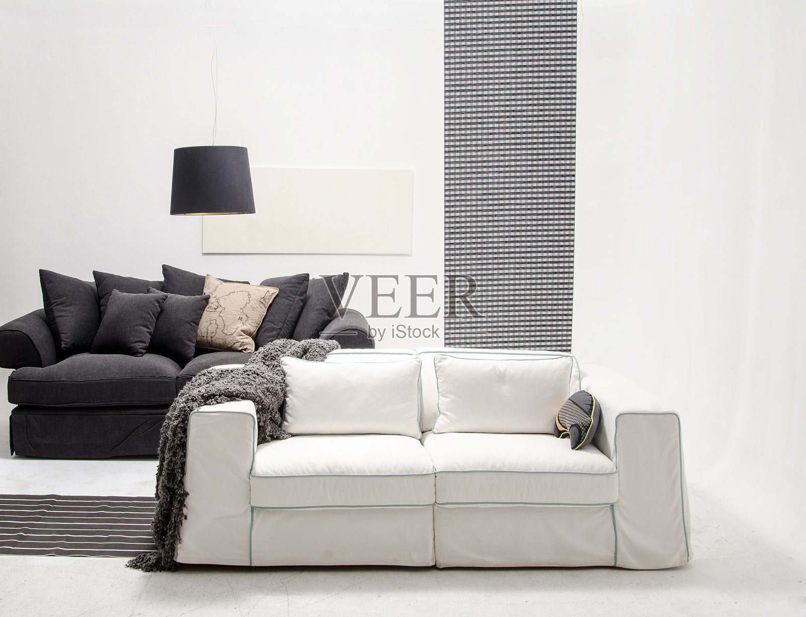 黑白沙发生活理念照片摄影图片