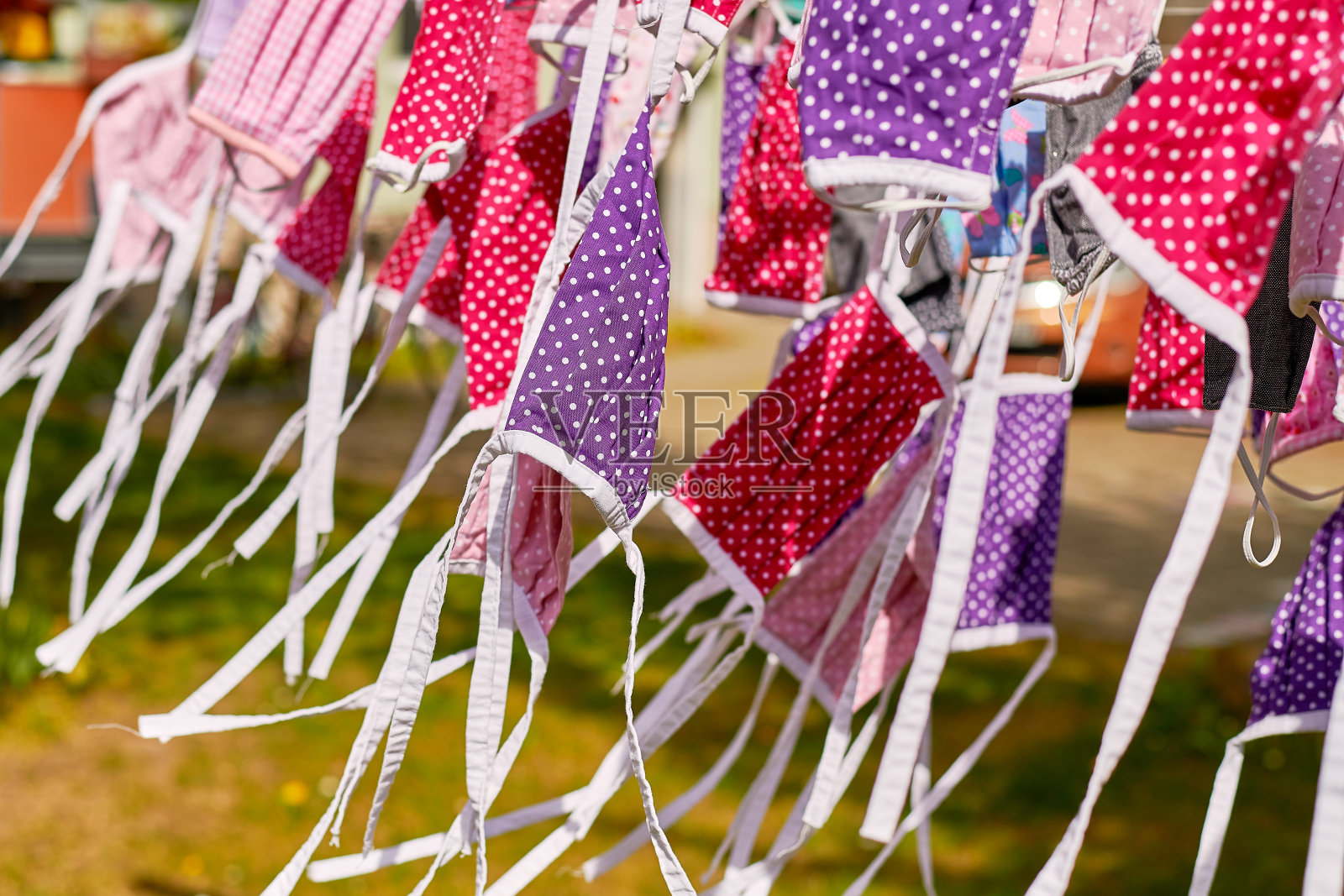 干燥的许多色彩丰富的嘴巴和鼻子可以防止冠状病毒照片摄影图片