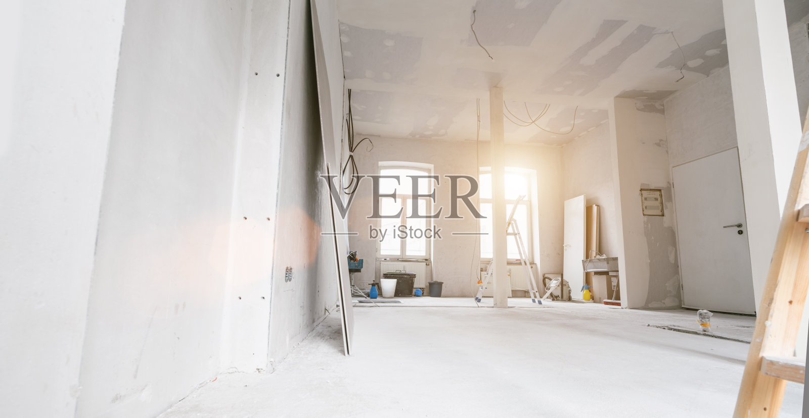 旧房地产公寓，准备装修照片摄影图片