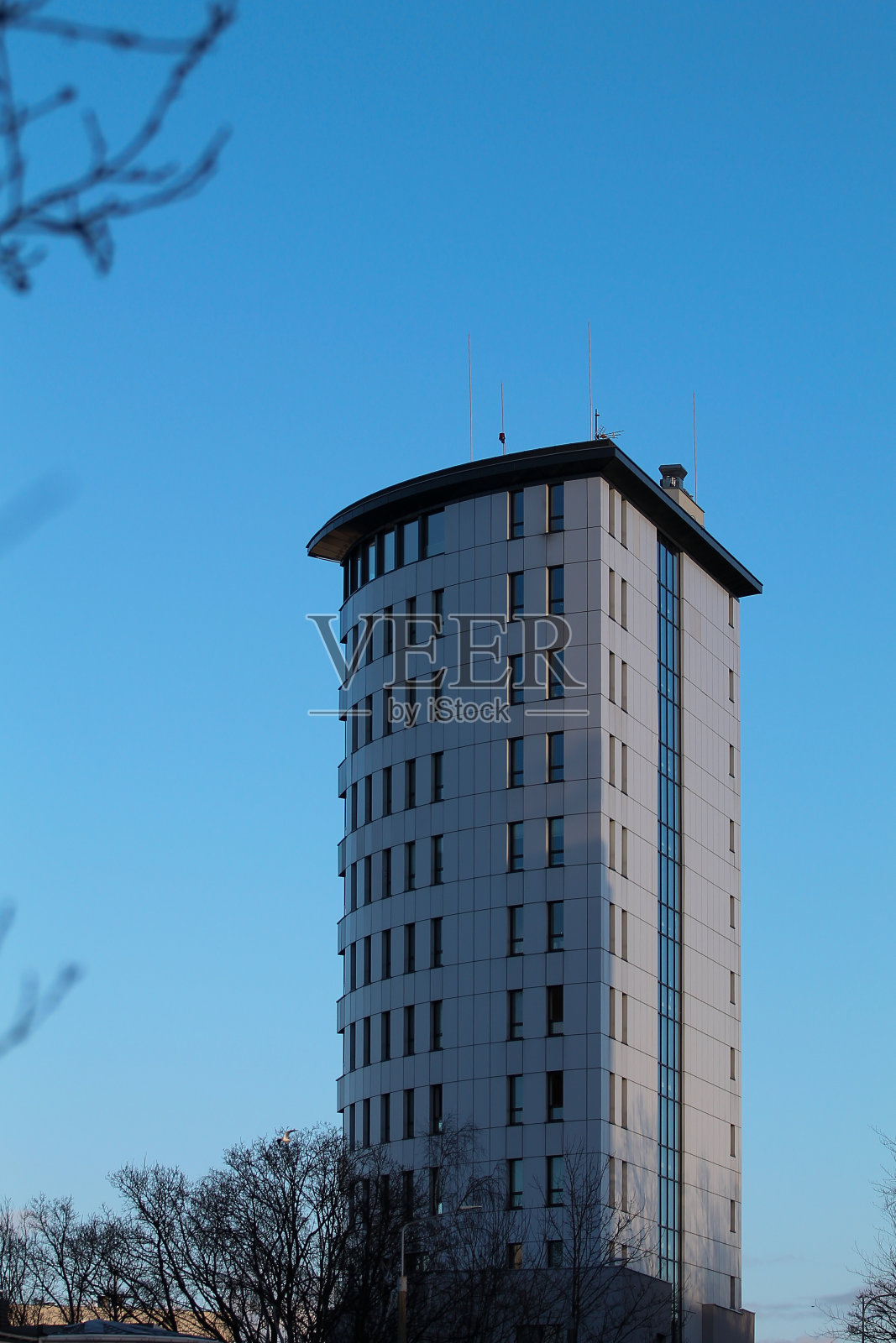 现代公寓楼照片摄影图片