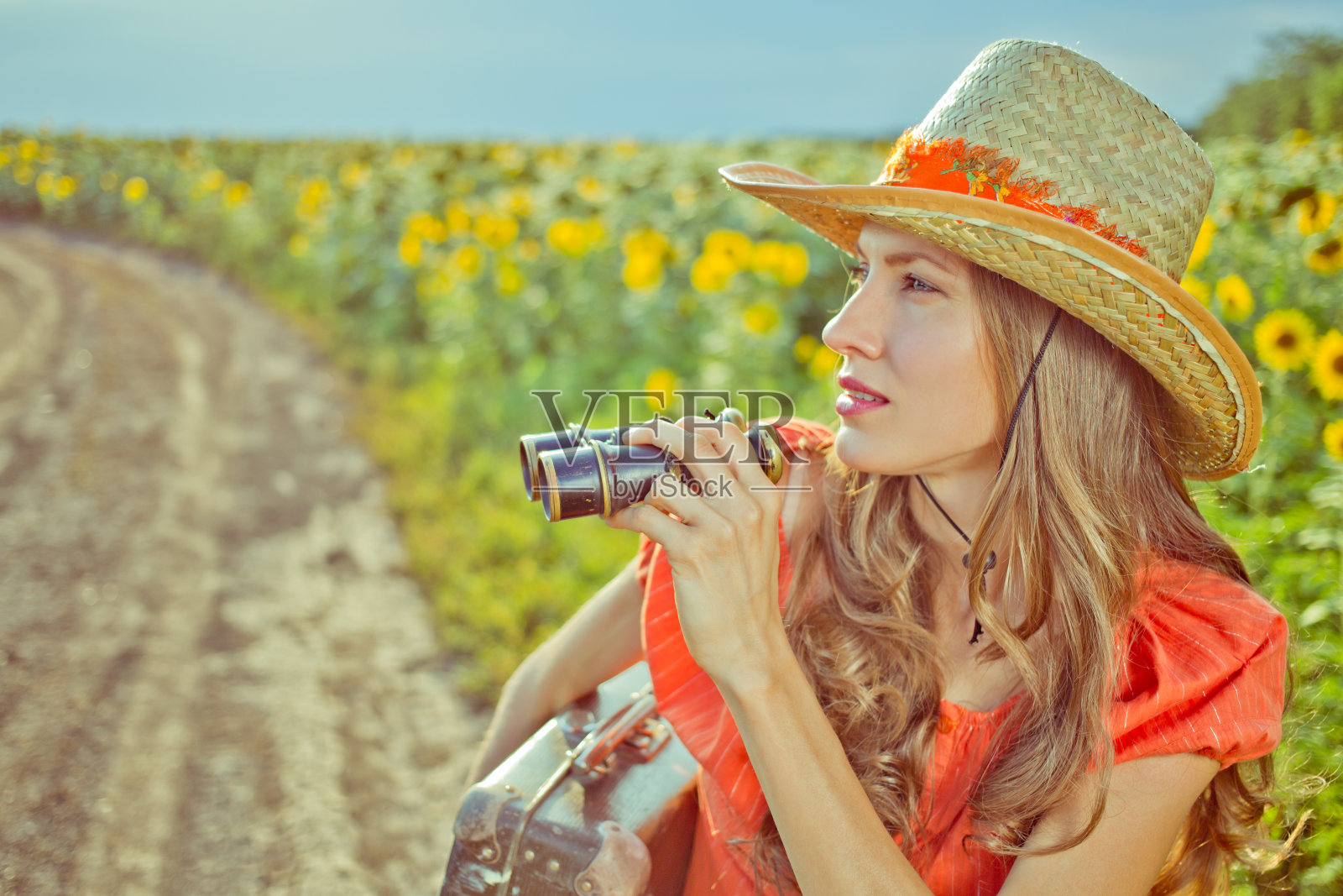 美丽旅行箱照片摄影图片