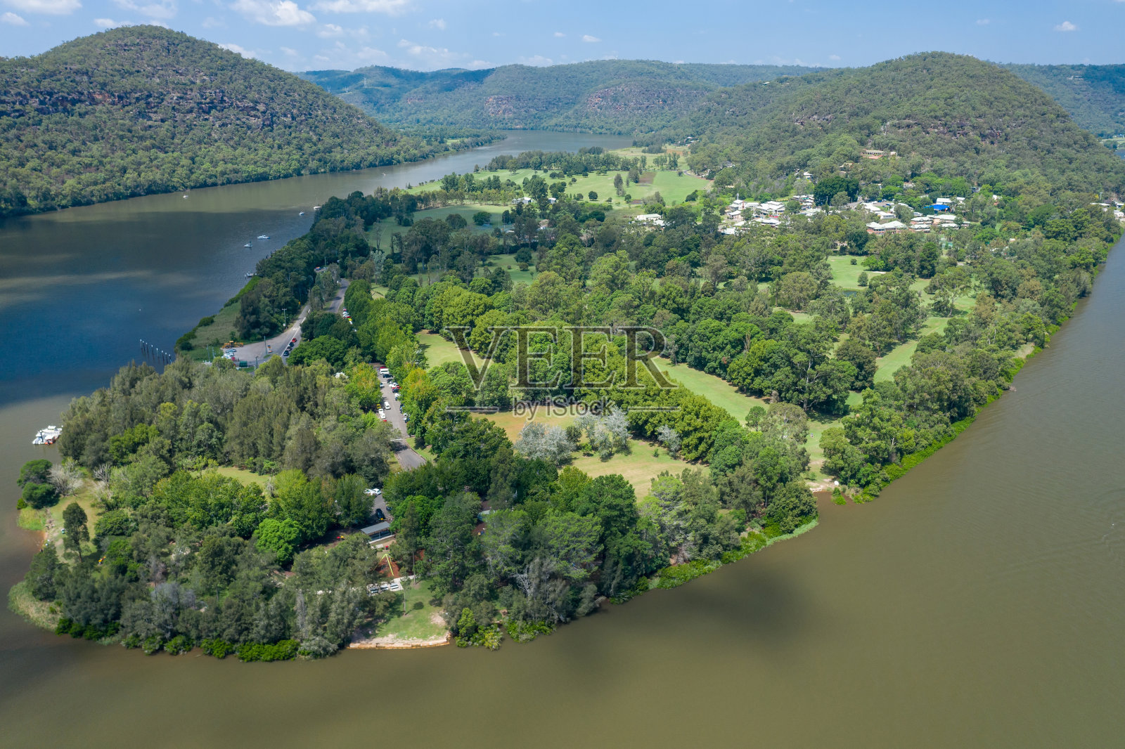 鸟瞰图霍克斯伯里河和怀斯曼渡口照片摄影图片