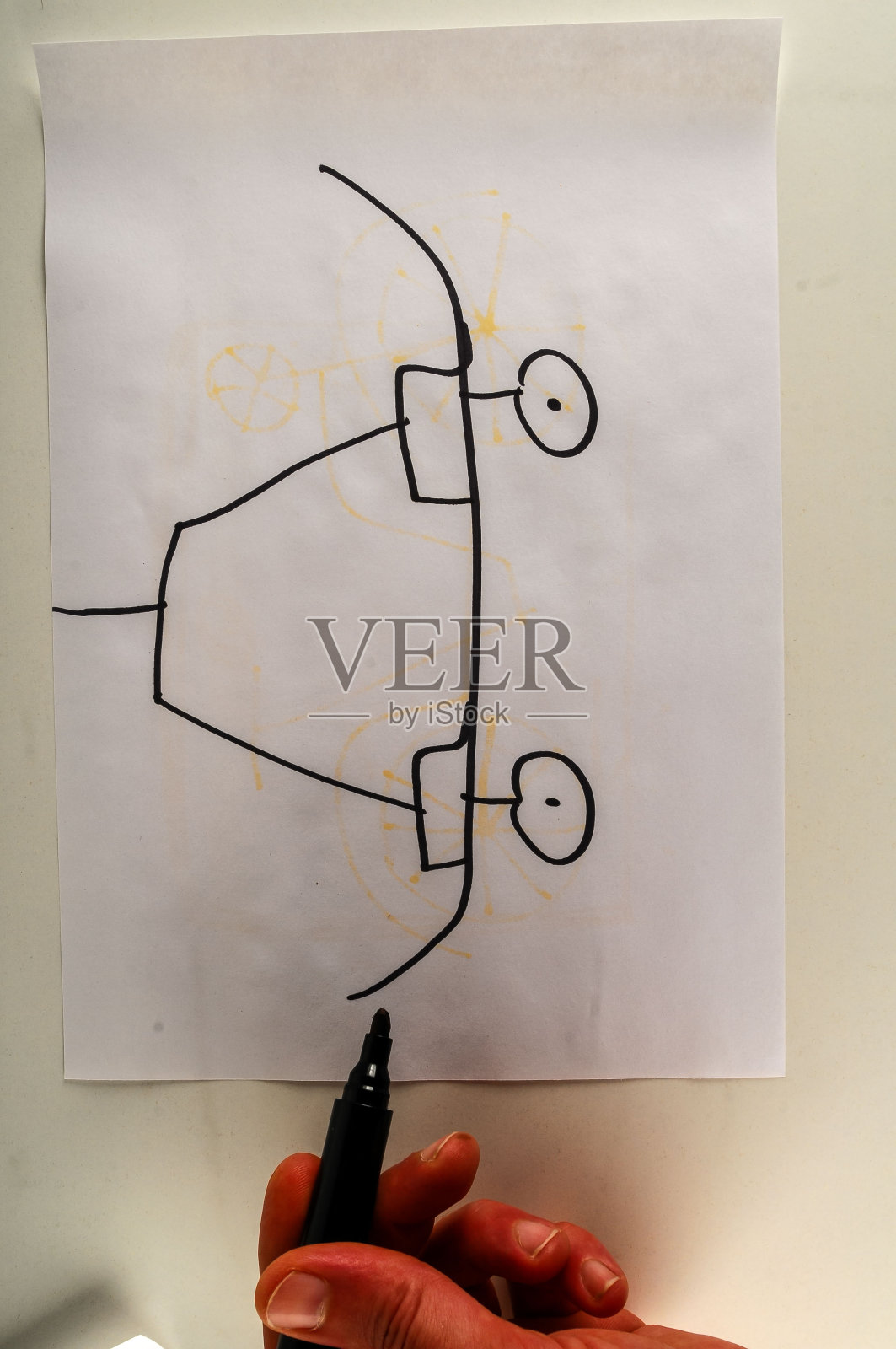 用绘图拉近版面照片摄影图片