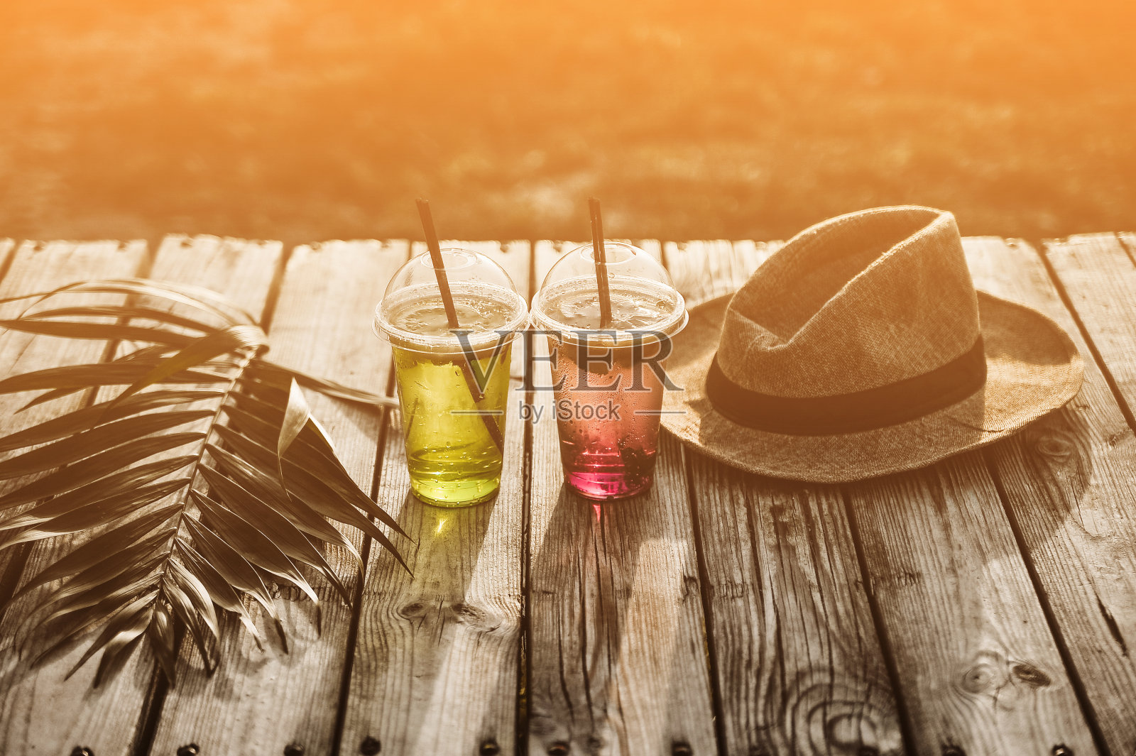 夏日鸡尾酒。照片摄影图片