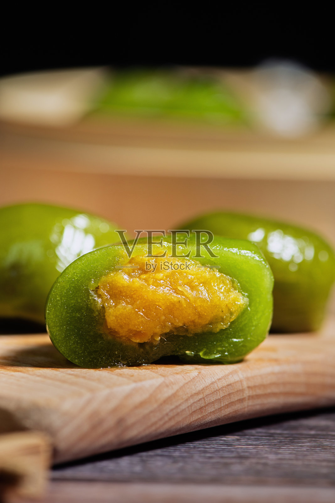 中国青梅汤圆，清明果照片摄影图片