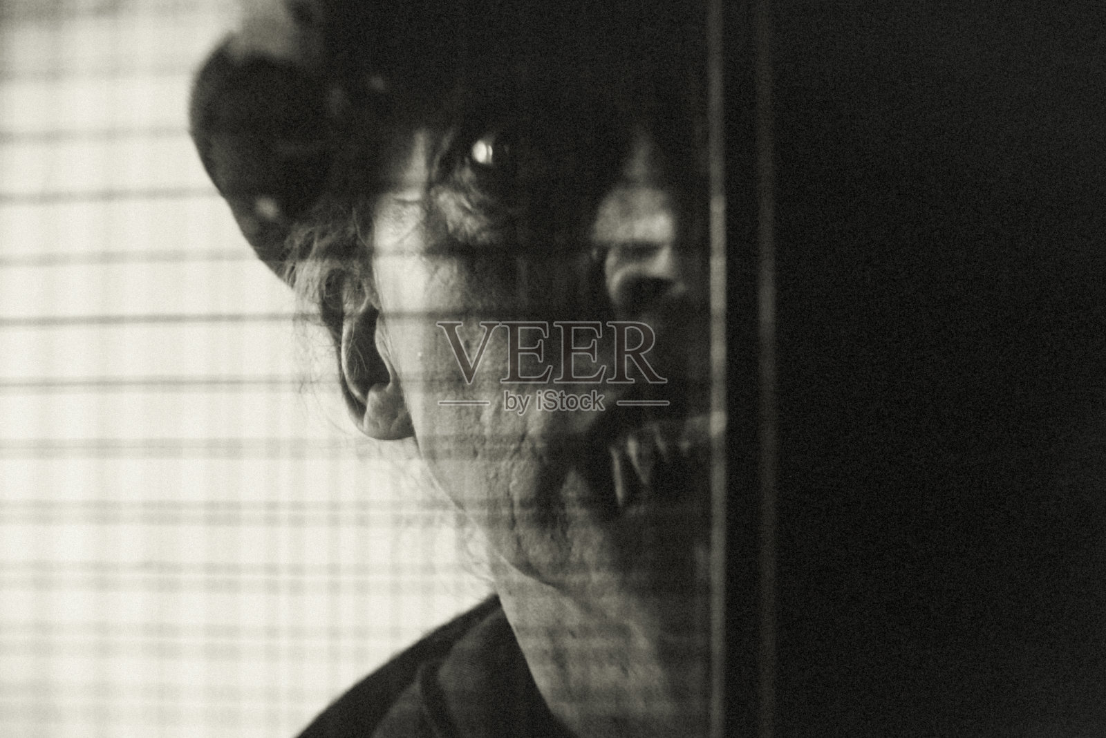 女巫照片摄影图片