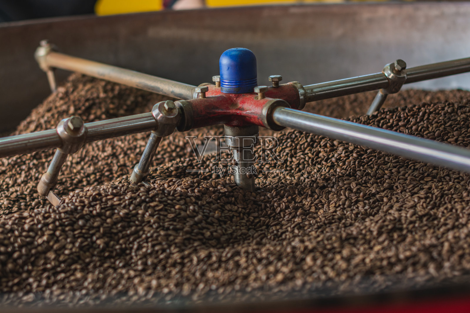 咖啡烘烤器的机器照片摄影图片