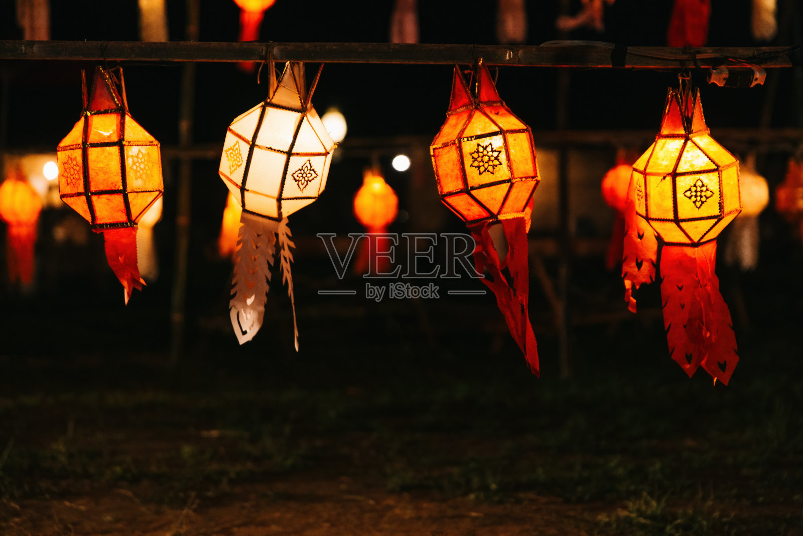 清迈的怡鹏兰纳节照片摄影图片