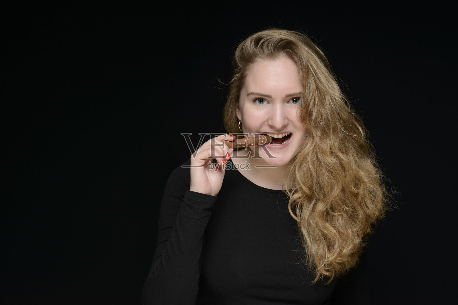 一个少女的肖像照片摄影图片