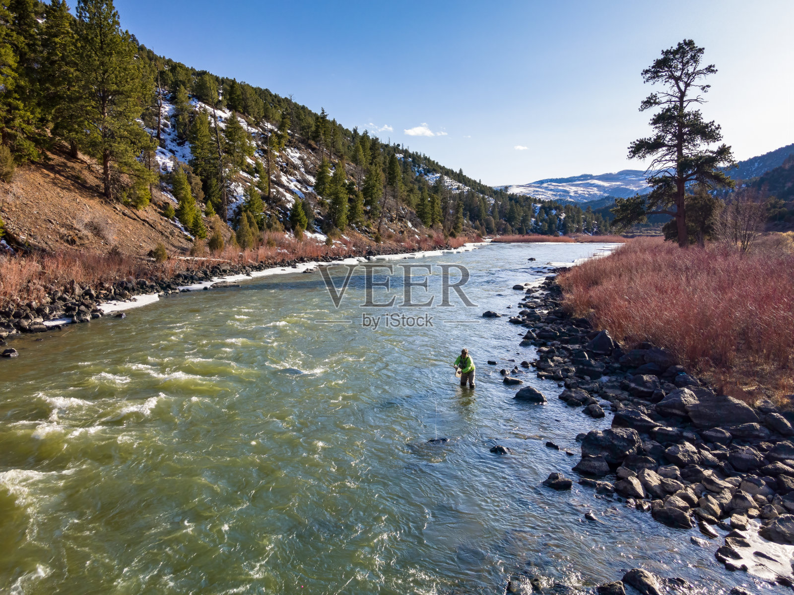飞蝇钓铸造照片摄影图片
