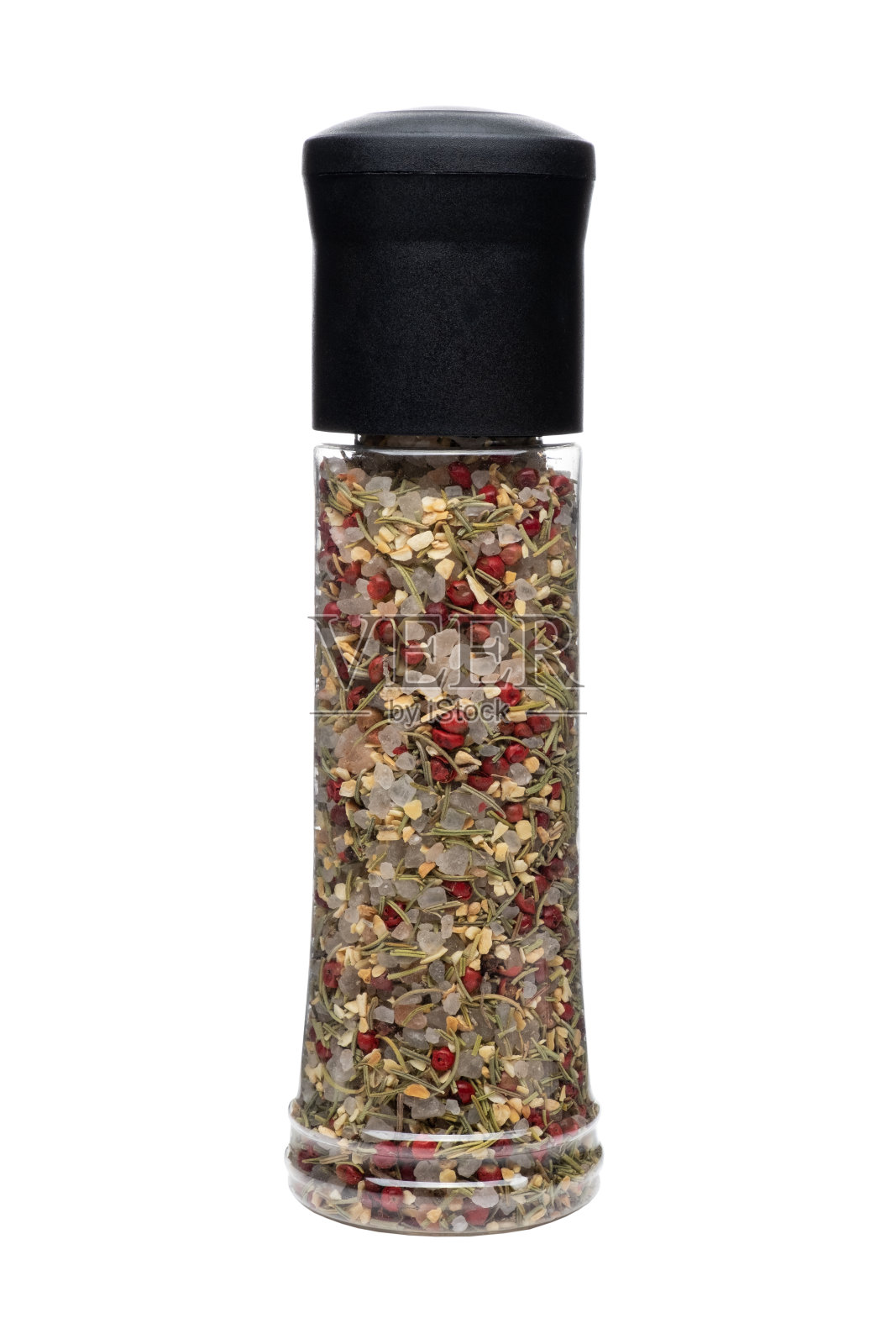 喜马拉雅盐晶体与大蒜，迷迭香和胡椒在玻璃研磨分离在白色背景照片摄影图片