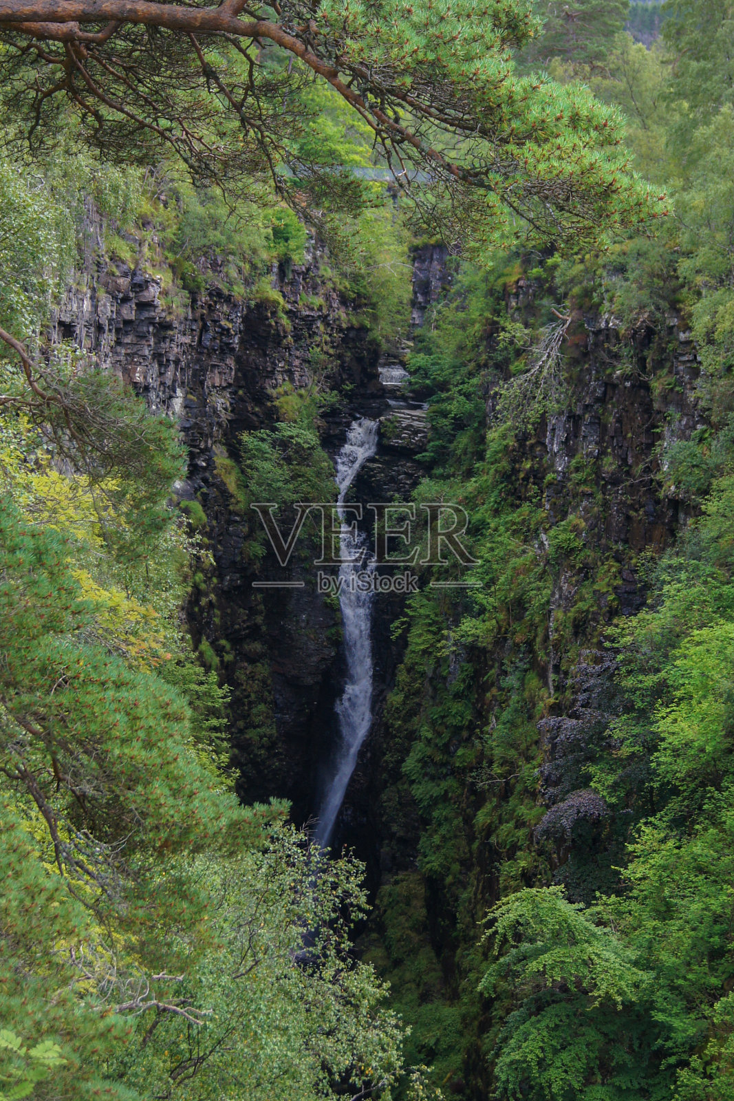 位于苏格兰高地的Measach瀑布照片摄影图片