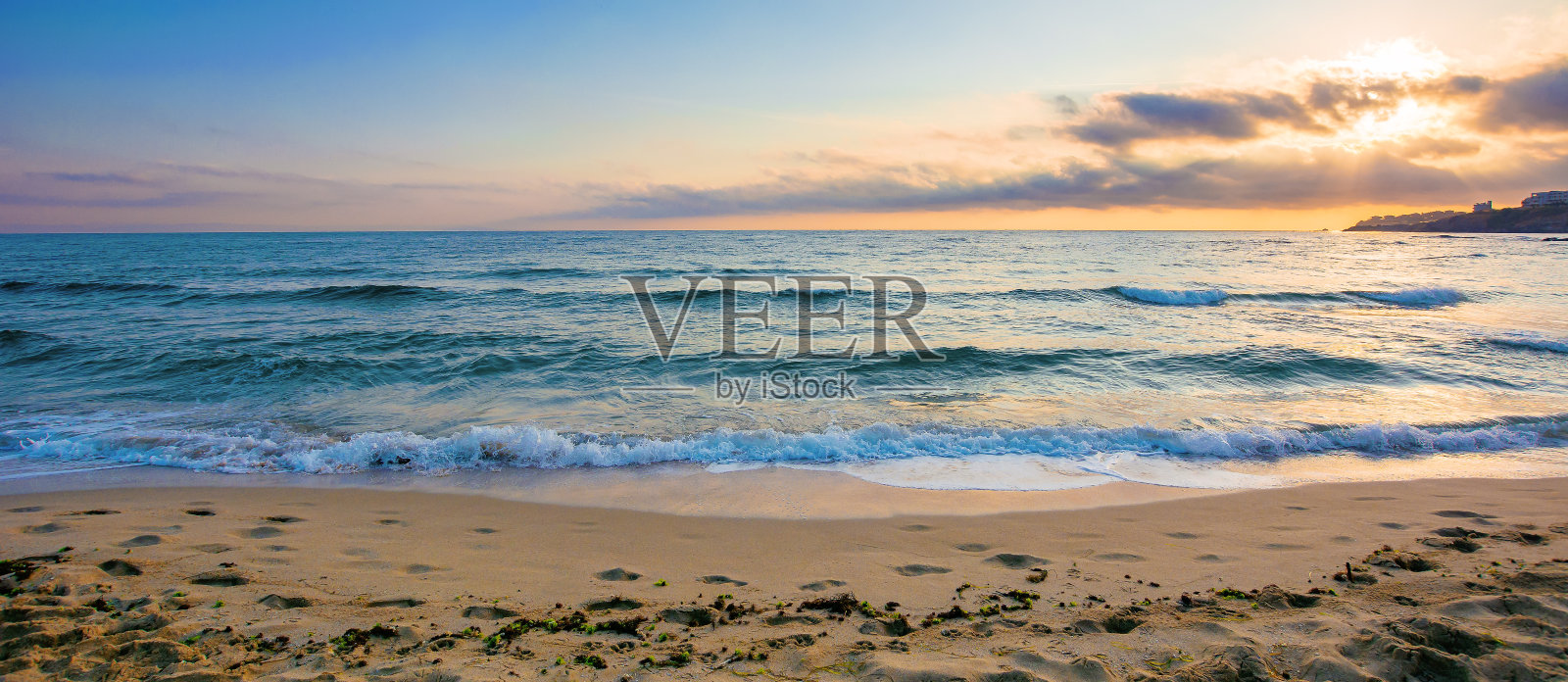 暑假在海边照片摄影图片