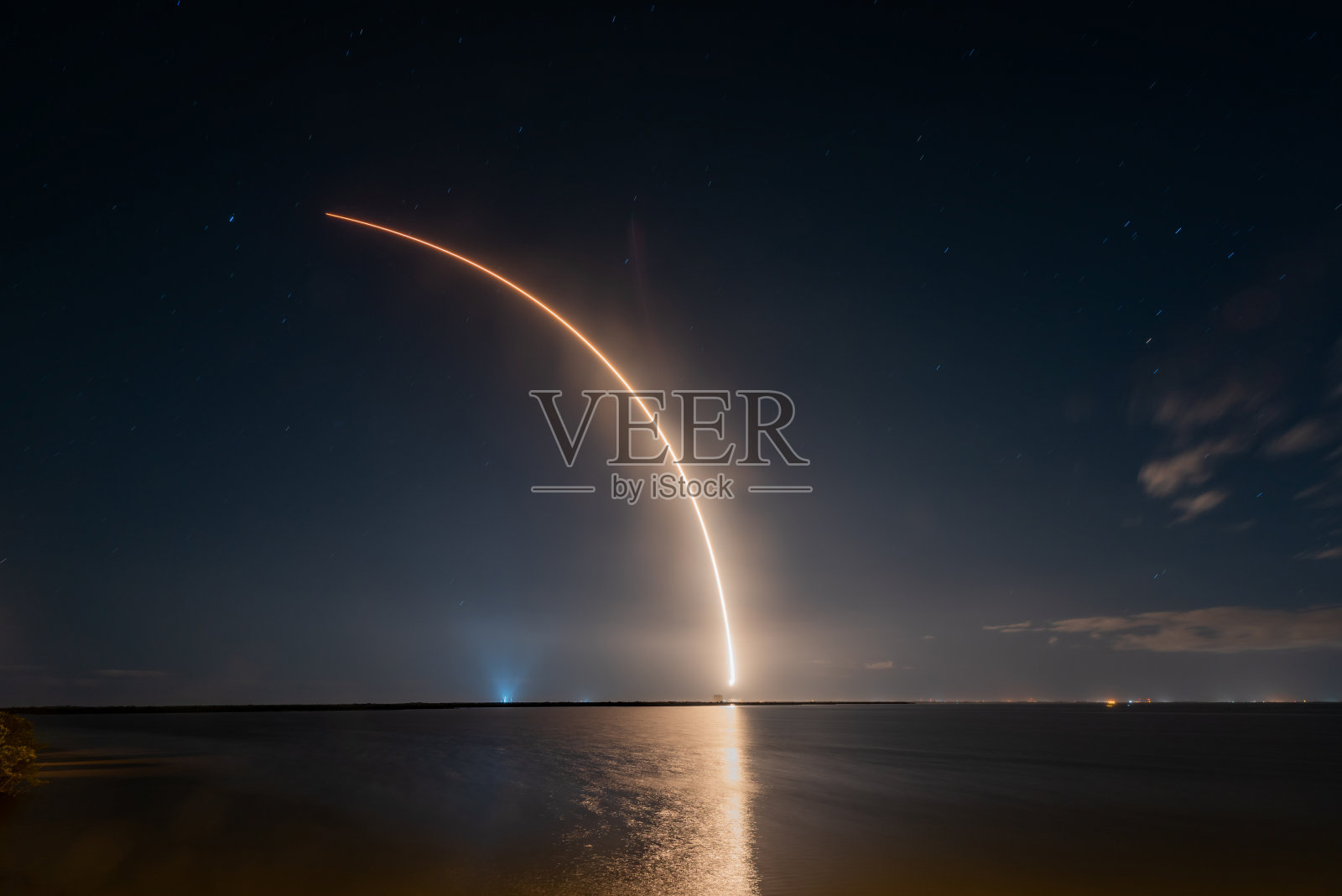 SpaceX猎鹰9号星链L20发射照片摄影图片