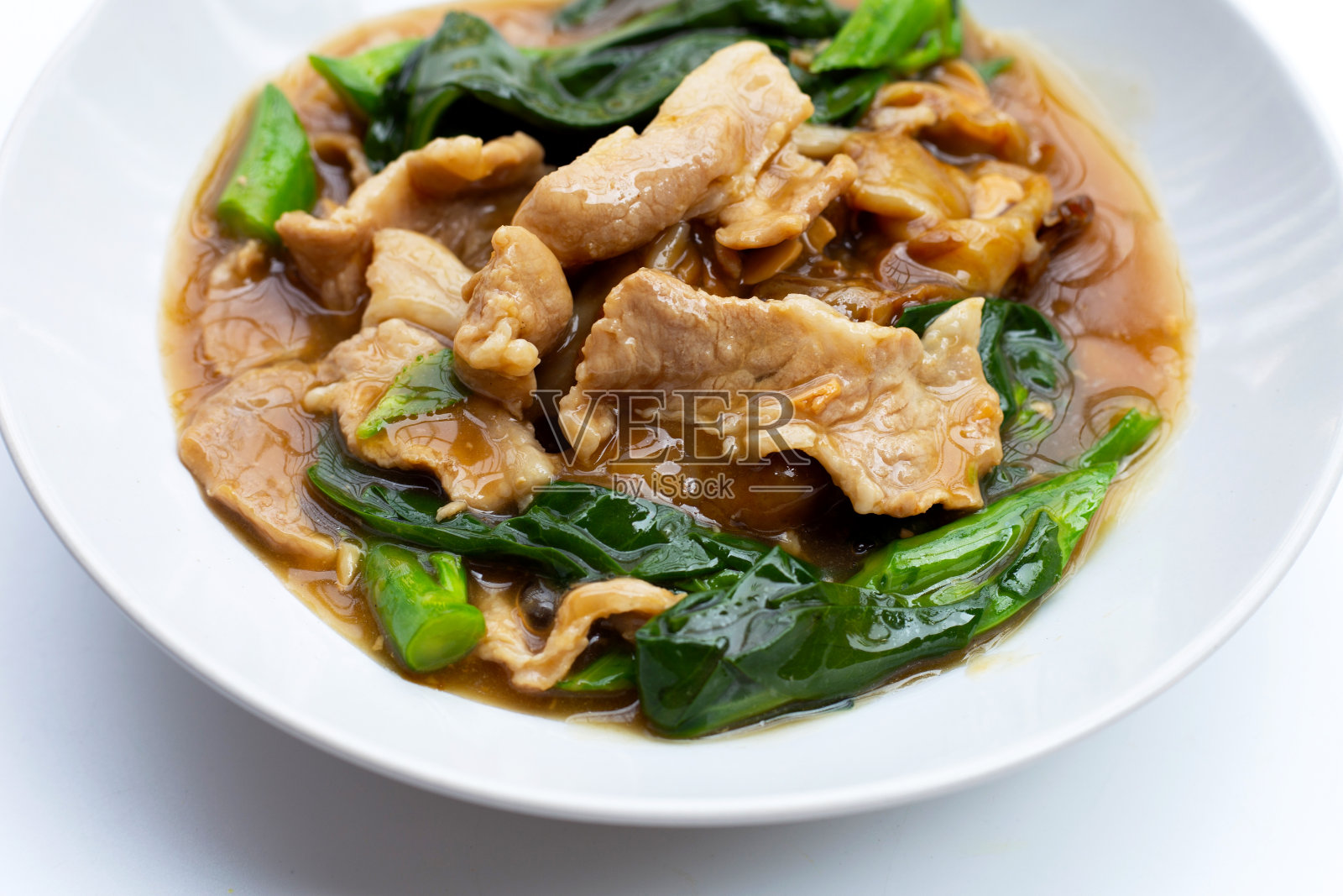 肉汁猪肉甘蓝炒面照片摄影图片