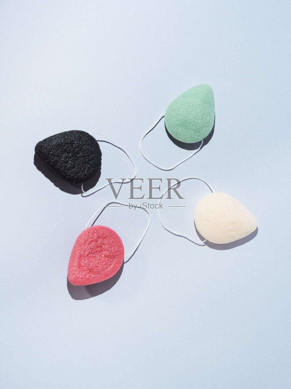 四种不同颜色魔芋海绵洁面去角质，零废品照片摄影图片