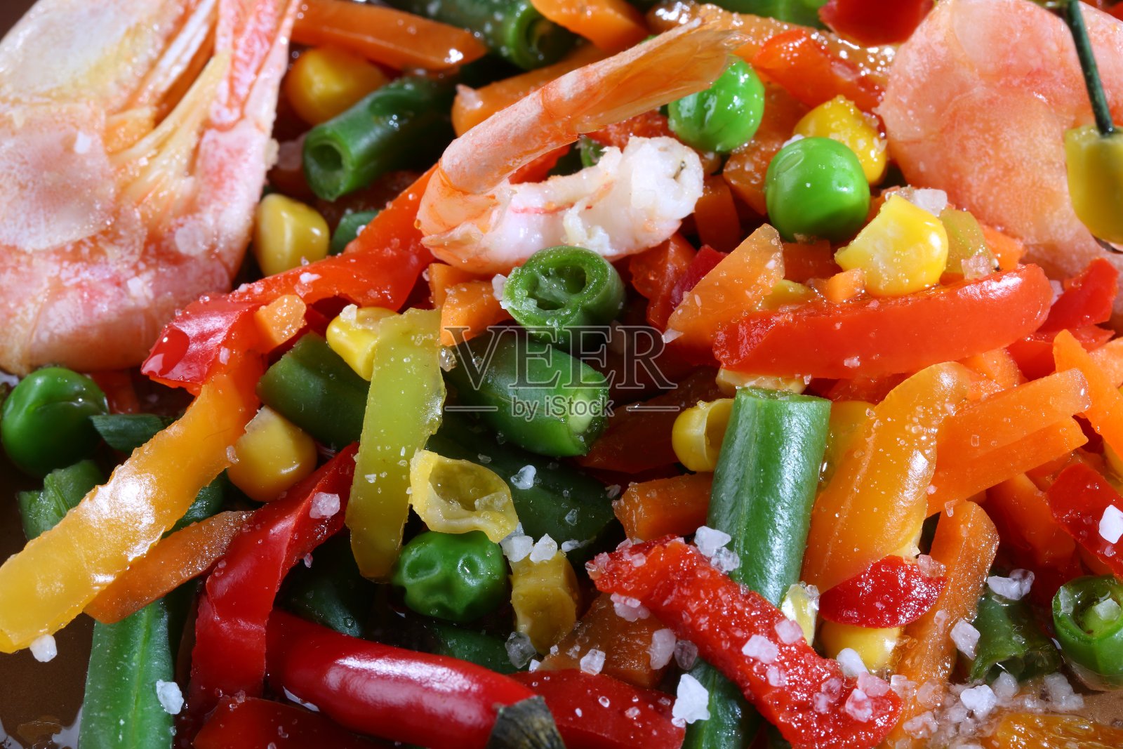 虾仁蔬菜沙拉照片摄影图片