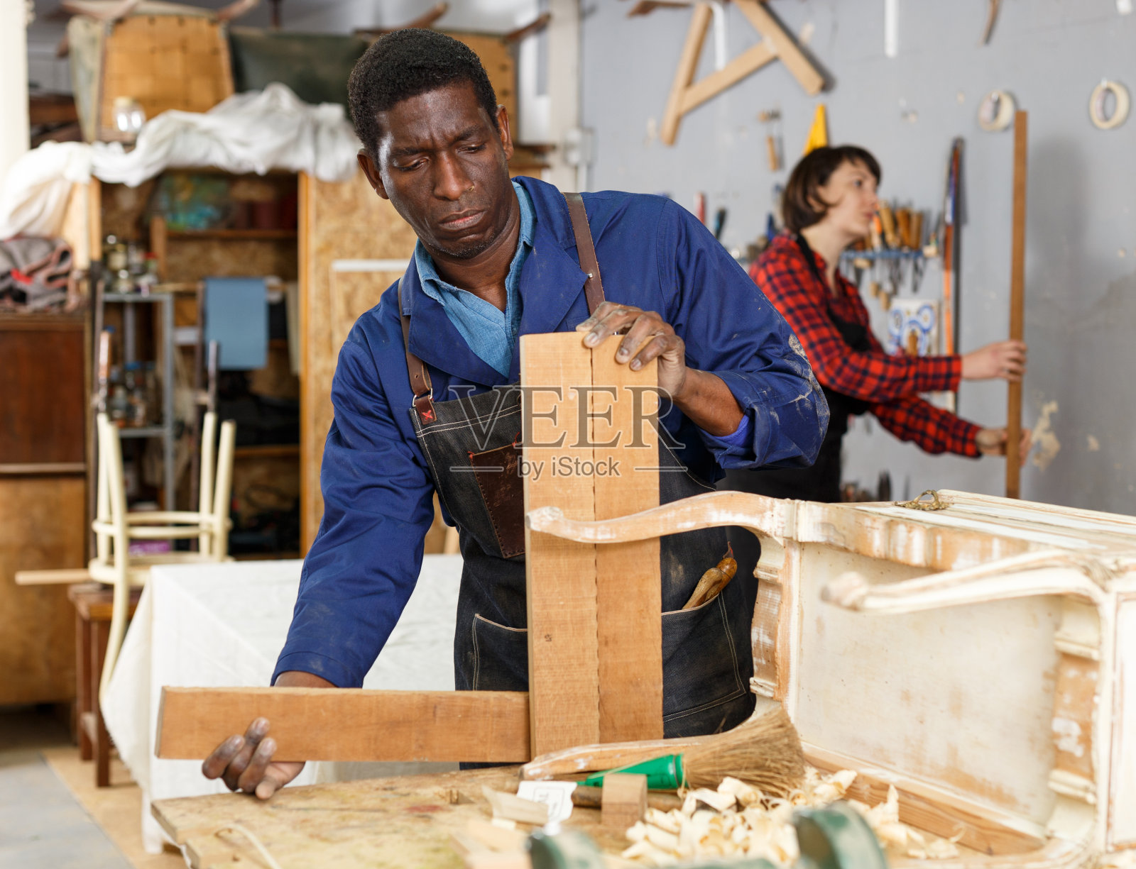 男女工匠的肖像照片摄影图片