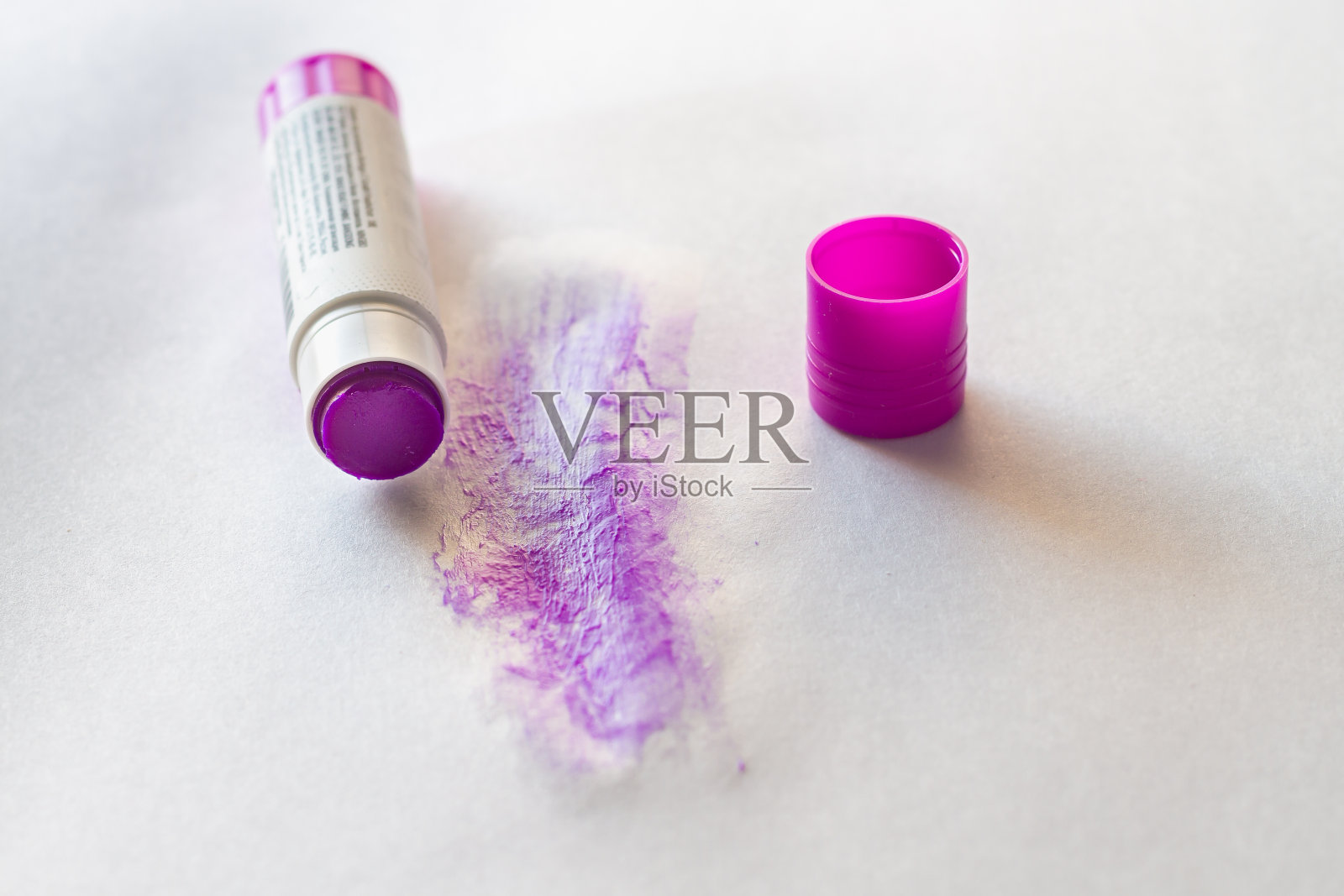 粘纸、纸板用的胶水照片摄影图片