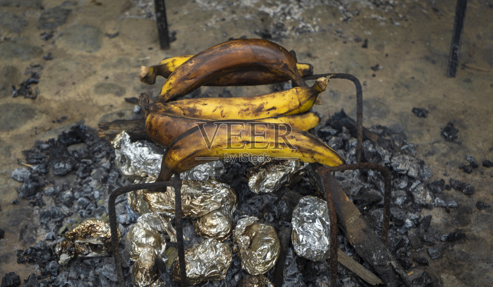 哥伦比亚烤肉，典型的哥伦比亚食物-特写图像照片摄影图片