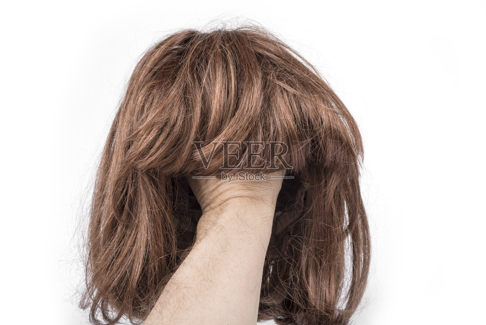 白色背景上的红色短发假发照片摄影图片