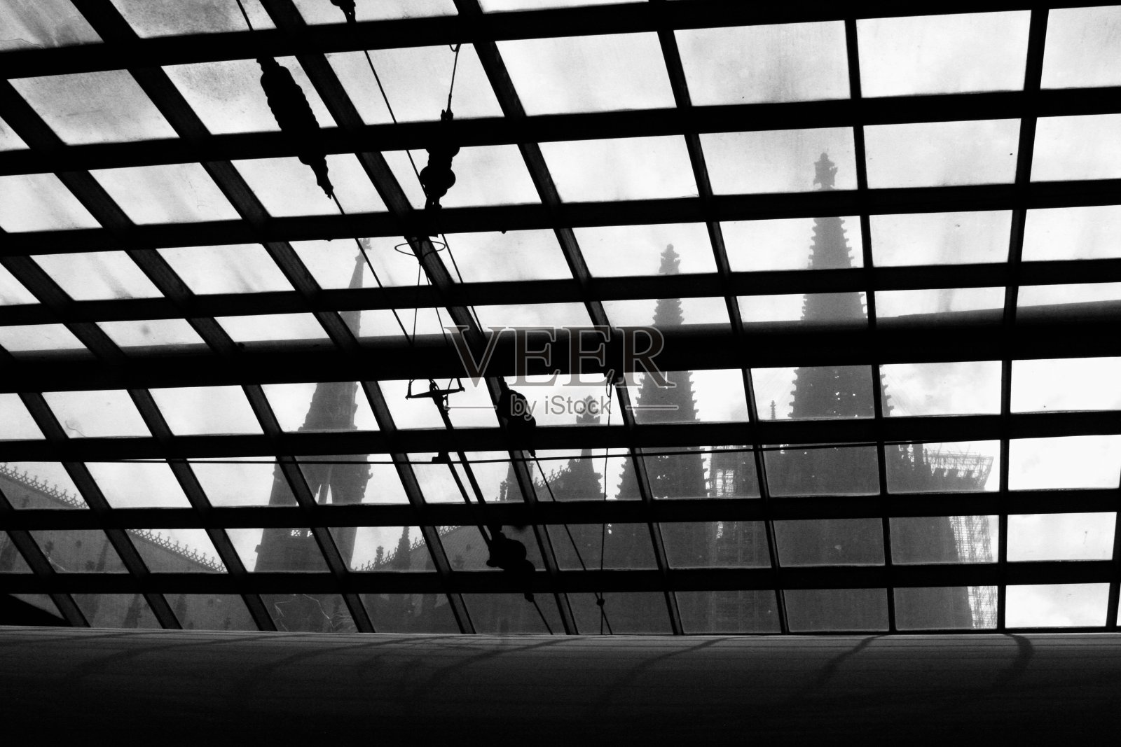 从科隆中央车站看科隆大教堂照片摄影图片