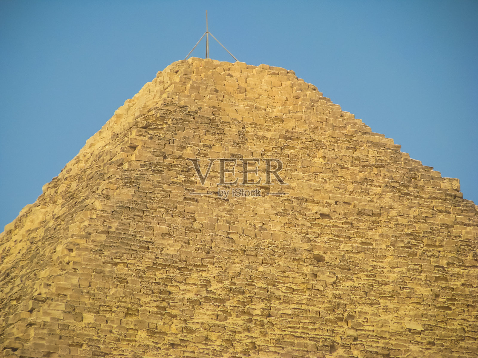 吉萨大金字塔顶，又称胡夫金字塔照片摄影图片