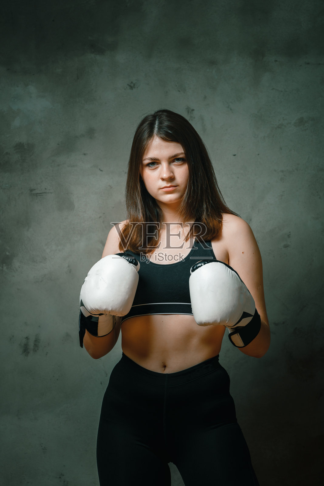 美丽的运动健身女孩照片摄影图片