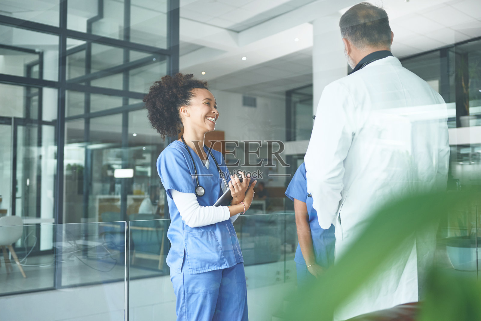 让我的护士精神振奋照片摄影图片