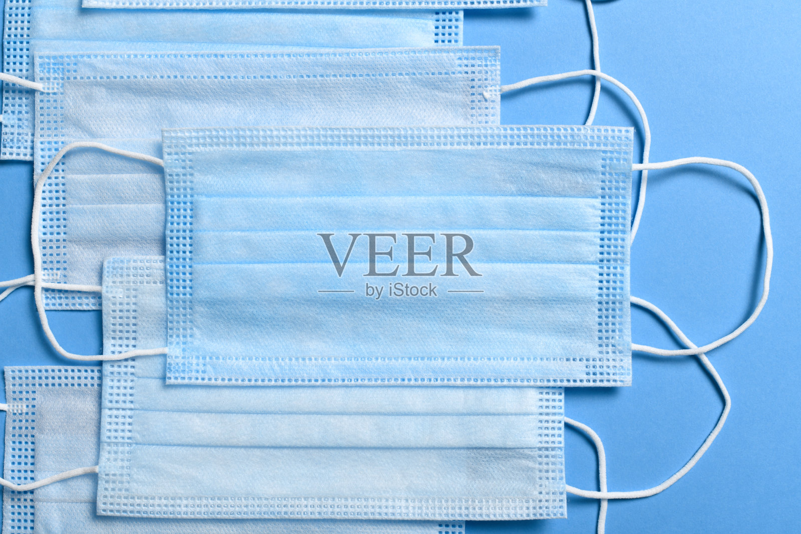 医用防护口罩，用于保护呼吸道免受病毒、细菌、冠状病毒或其他感染照片摄影图片