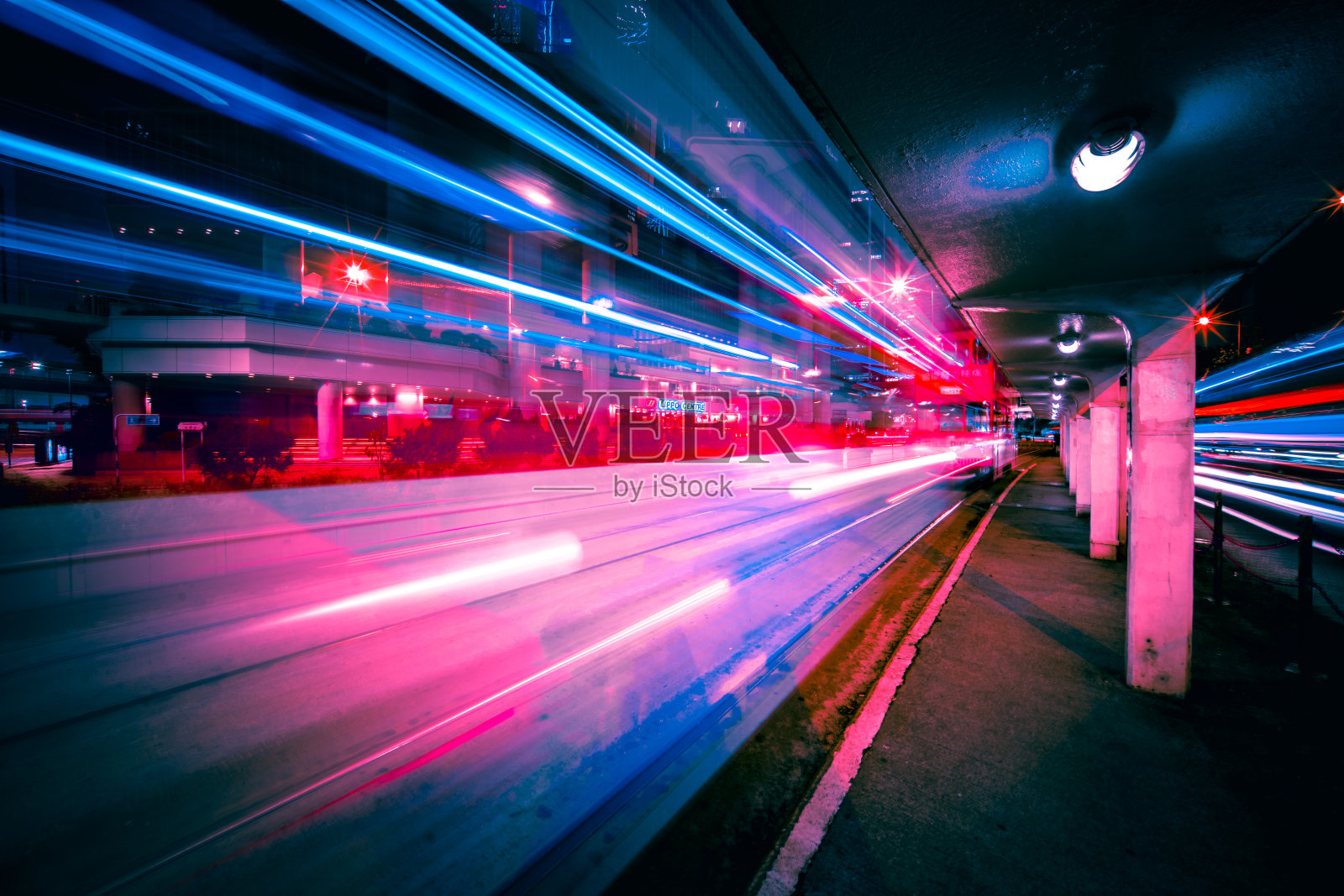 香港中区夜间拍摄。照片摄影图片