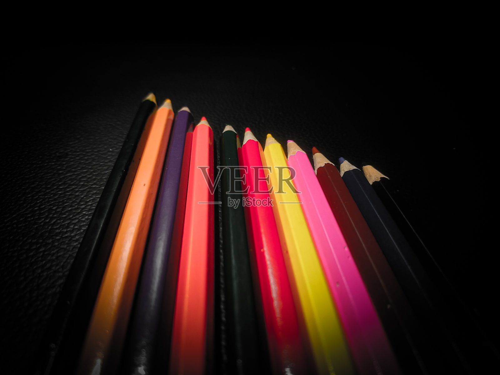 彩色铅笔照片摄影图片