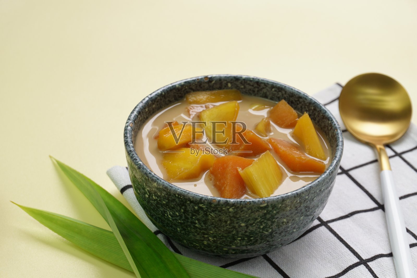 红薯，印尼甜点照片摄影图片