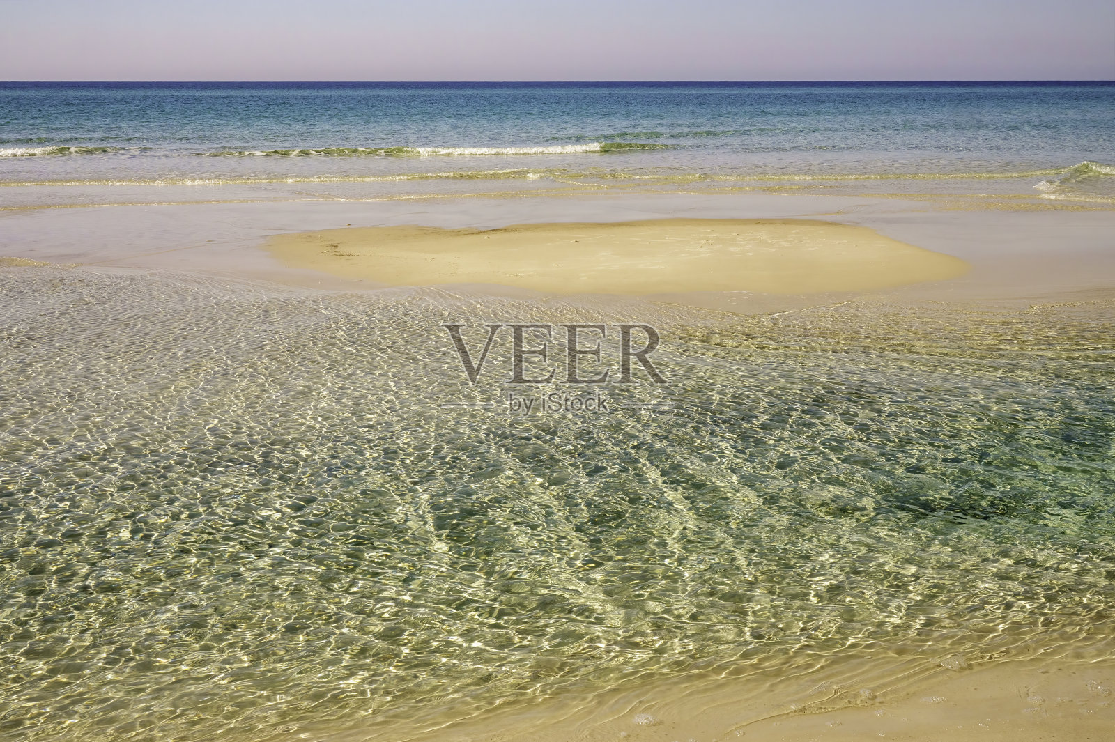 墨西哥湾翠绿的浅滩和沙洲照片摄影图片