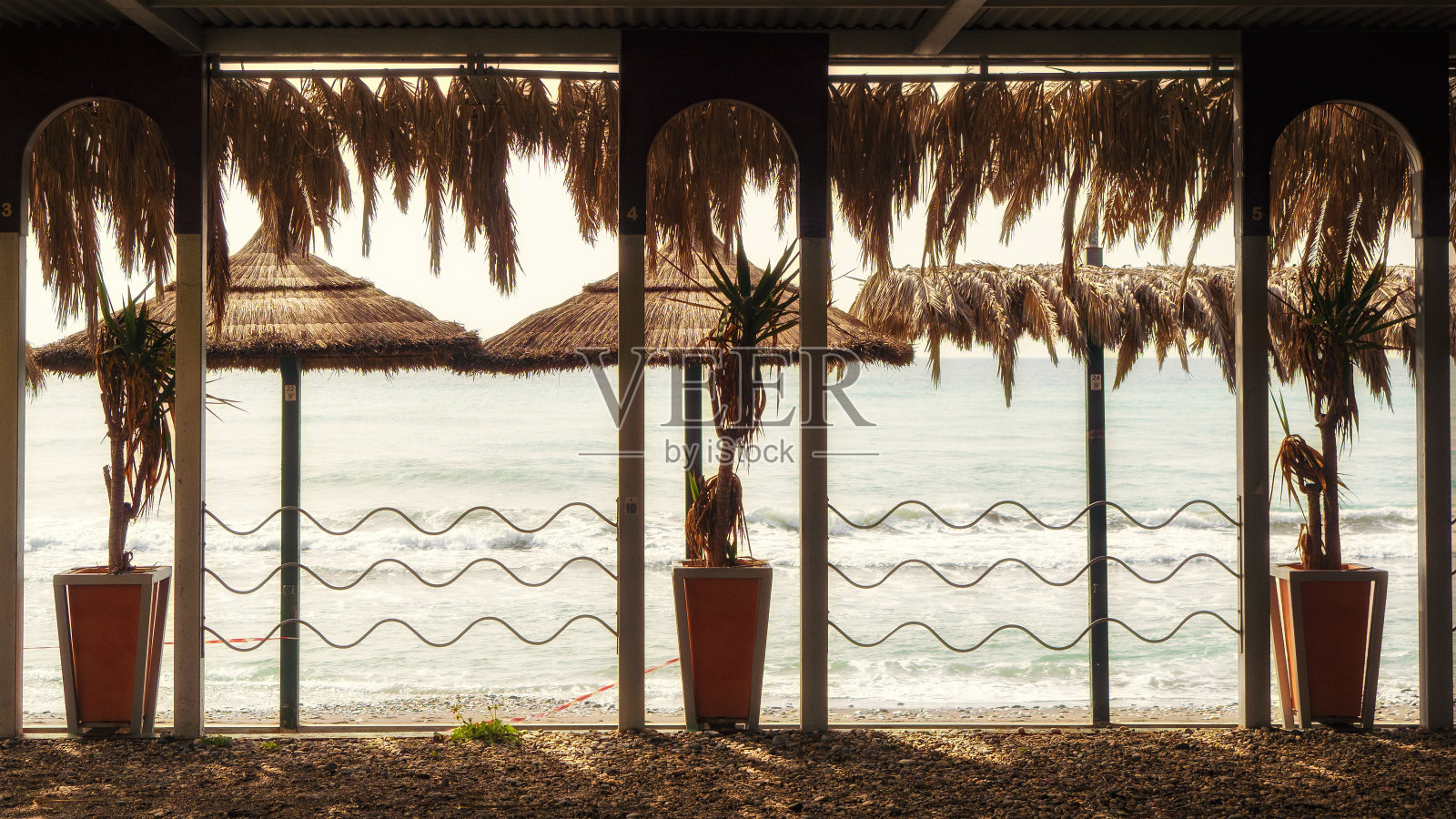 海滩沙滩酒吧照片摄影图片