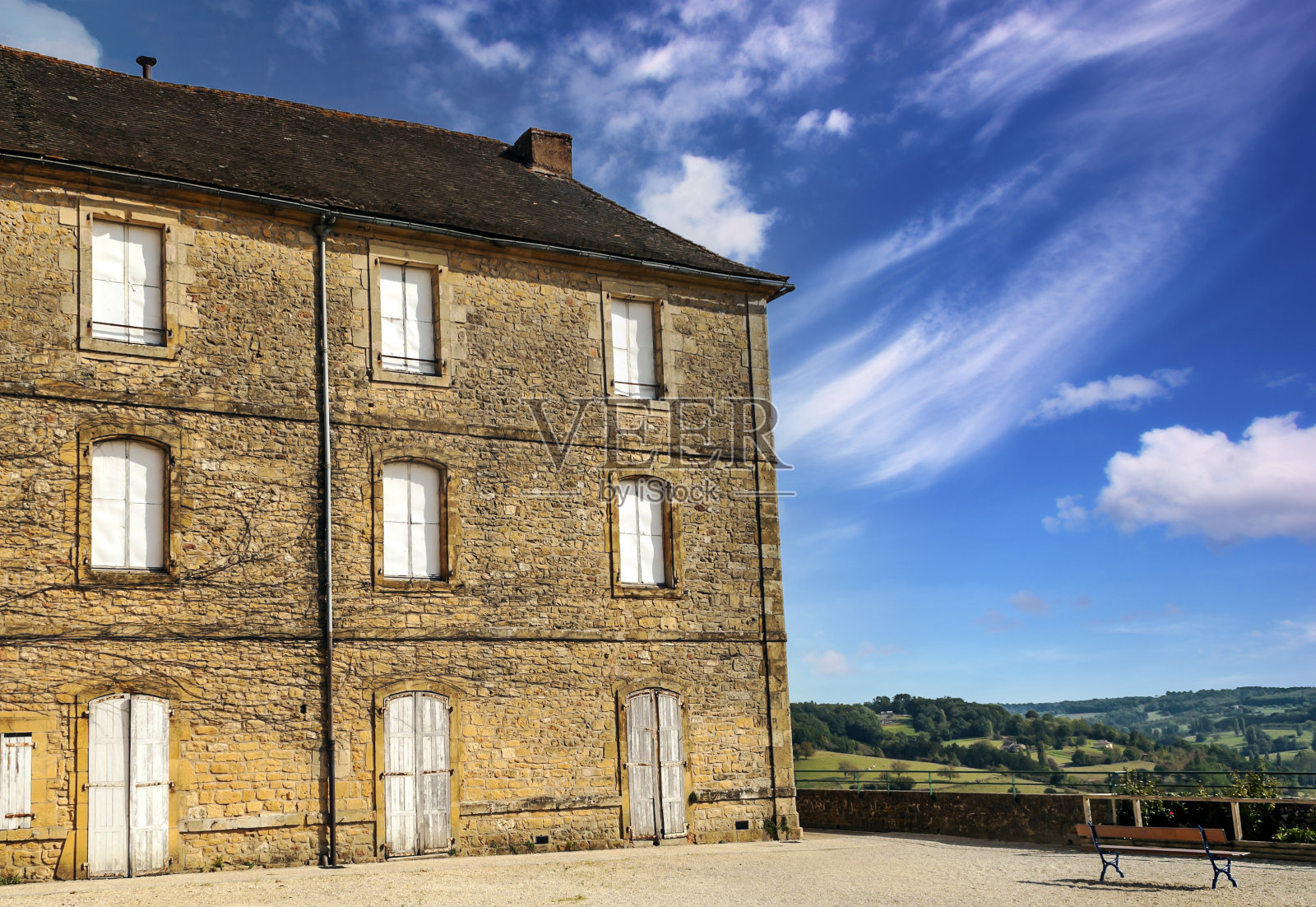 村里的房子照片摄影图片