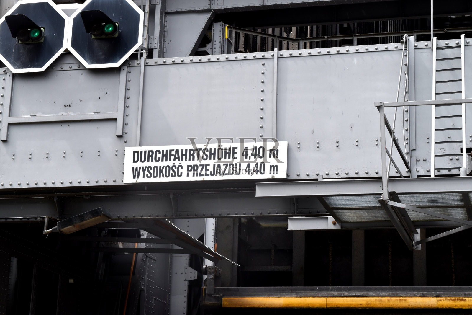 工业通道照片摄影图片