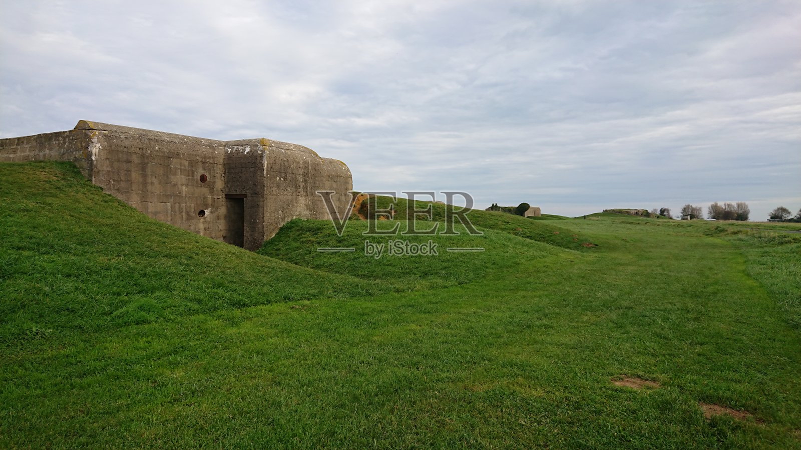 朗格斯-苏尔-梅尔德炮台，诺曼底的Arromanches。照片摄影图片
