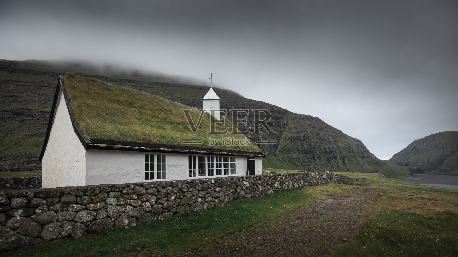 法罗群岛Streymoy岛Saksun湾的教堂照片摄影图片