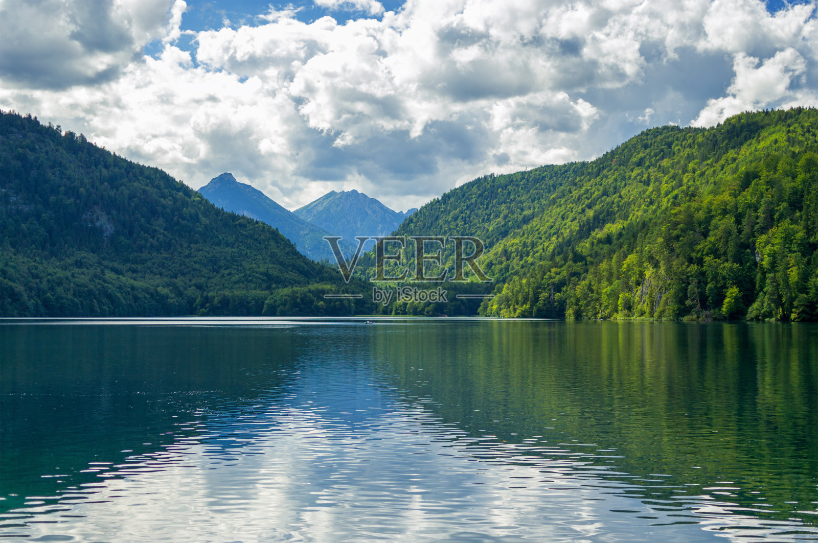 阿尔卑斯山湖景观德国巴伐利亚照片摄影图片