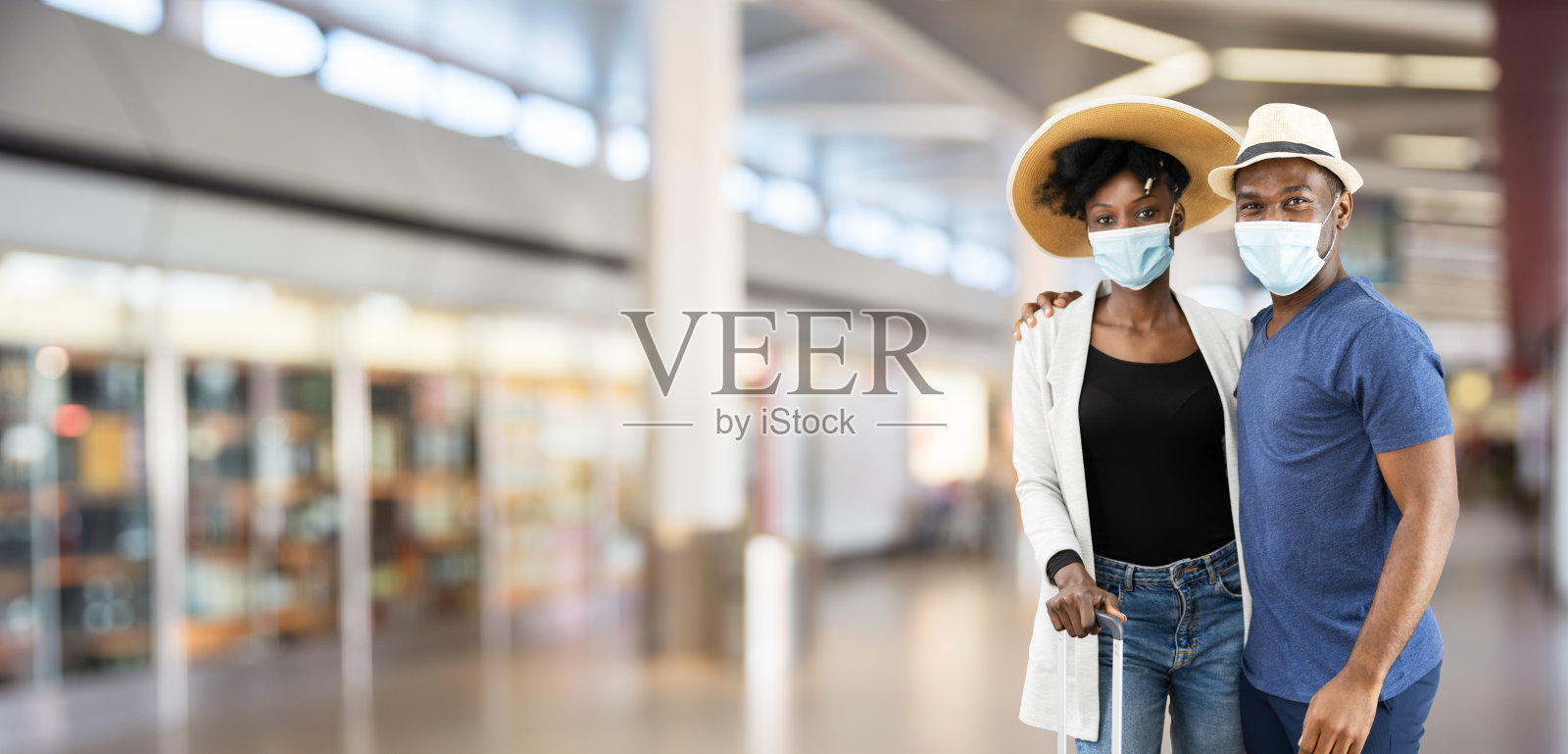 度假的非洲年轻夫妇照片摄影图片