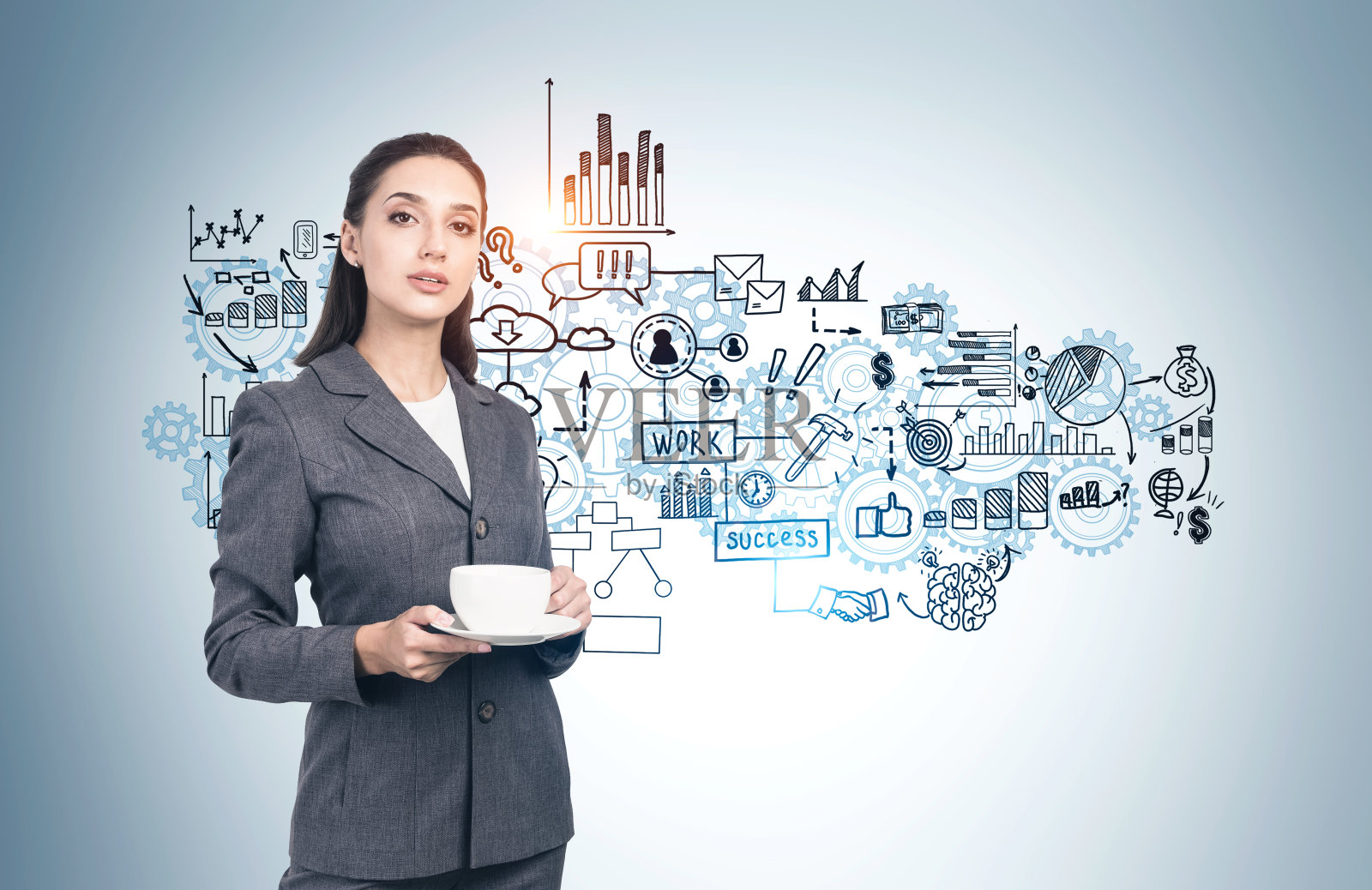 喝咖啡的女人和她的商业策略照片摄影图片