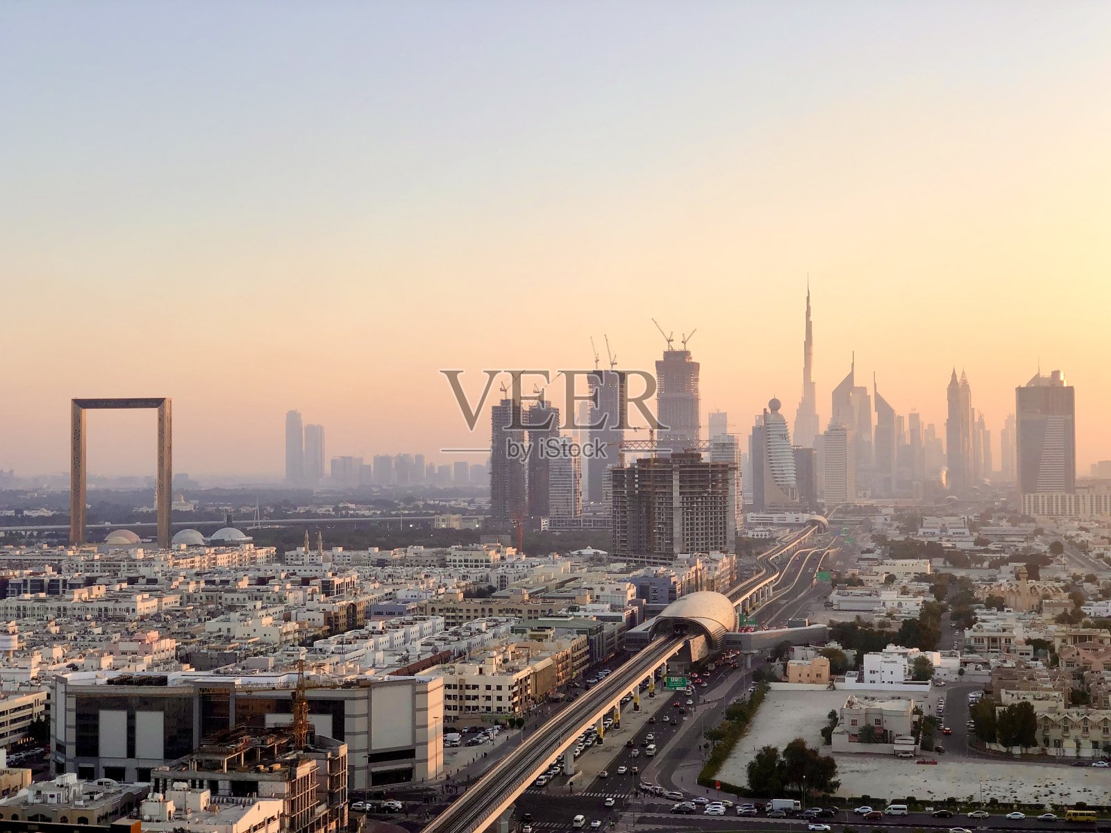 迪拜日落 - 阿拉伯联合酋长国照片摄影图片