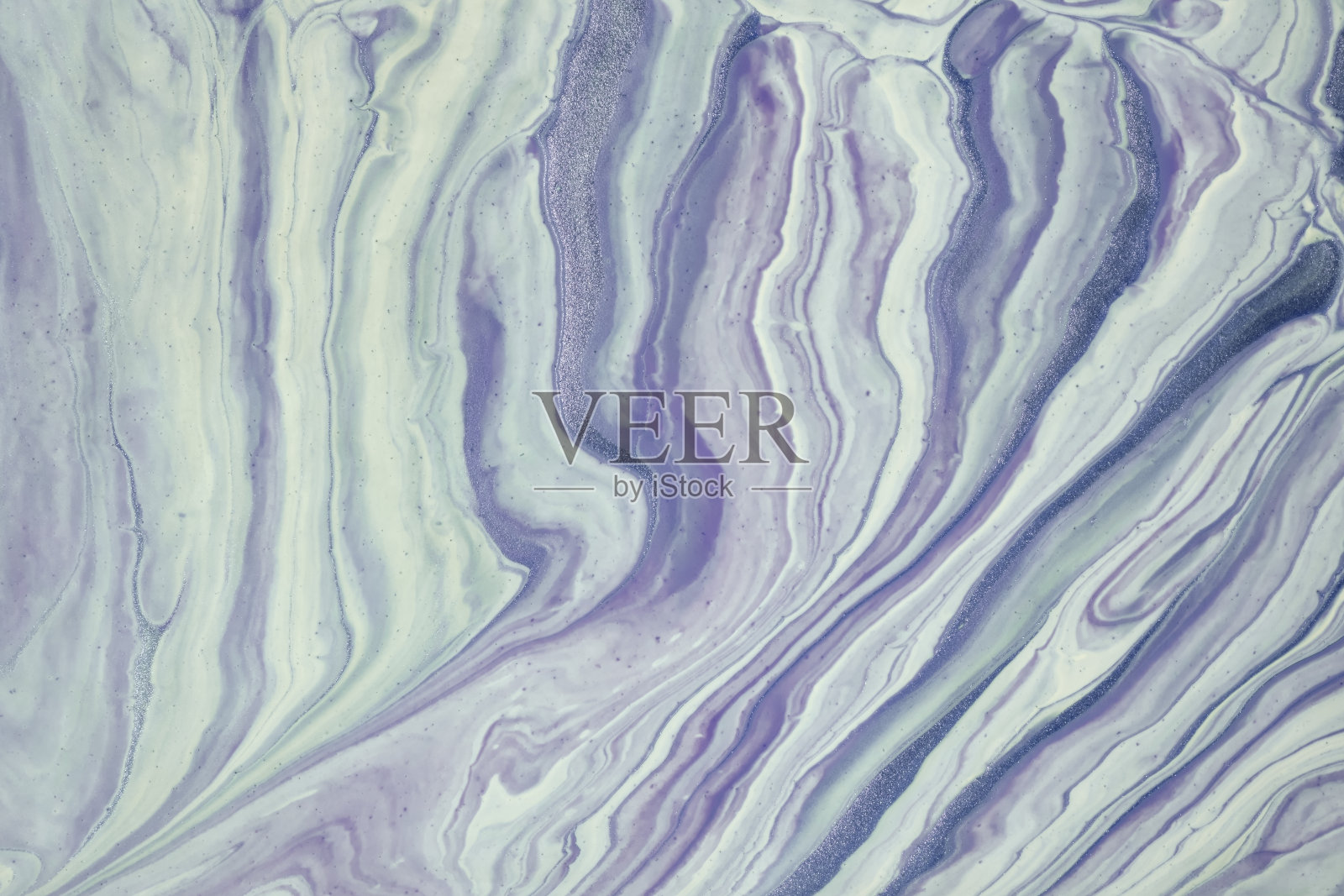 抽象流体艺术背景海军蓝和白色。液体的大理石。紫色渐变的丙烯画。照片摄影图片