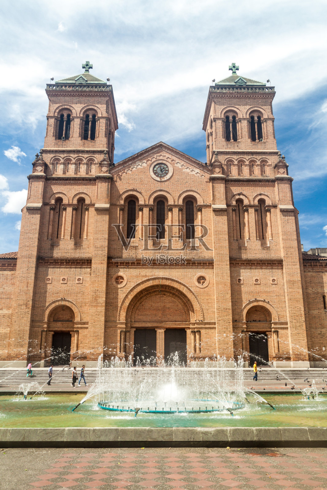 哥伦比亚麦德林的大都会大教堂照片摄影图片