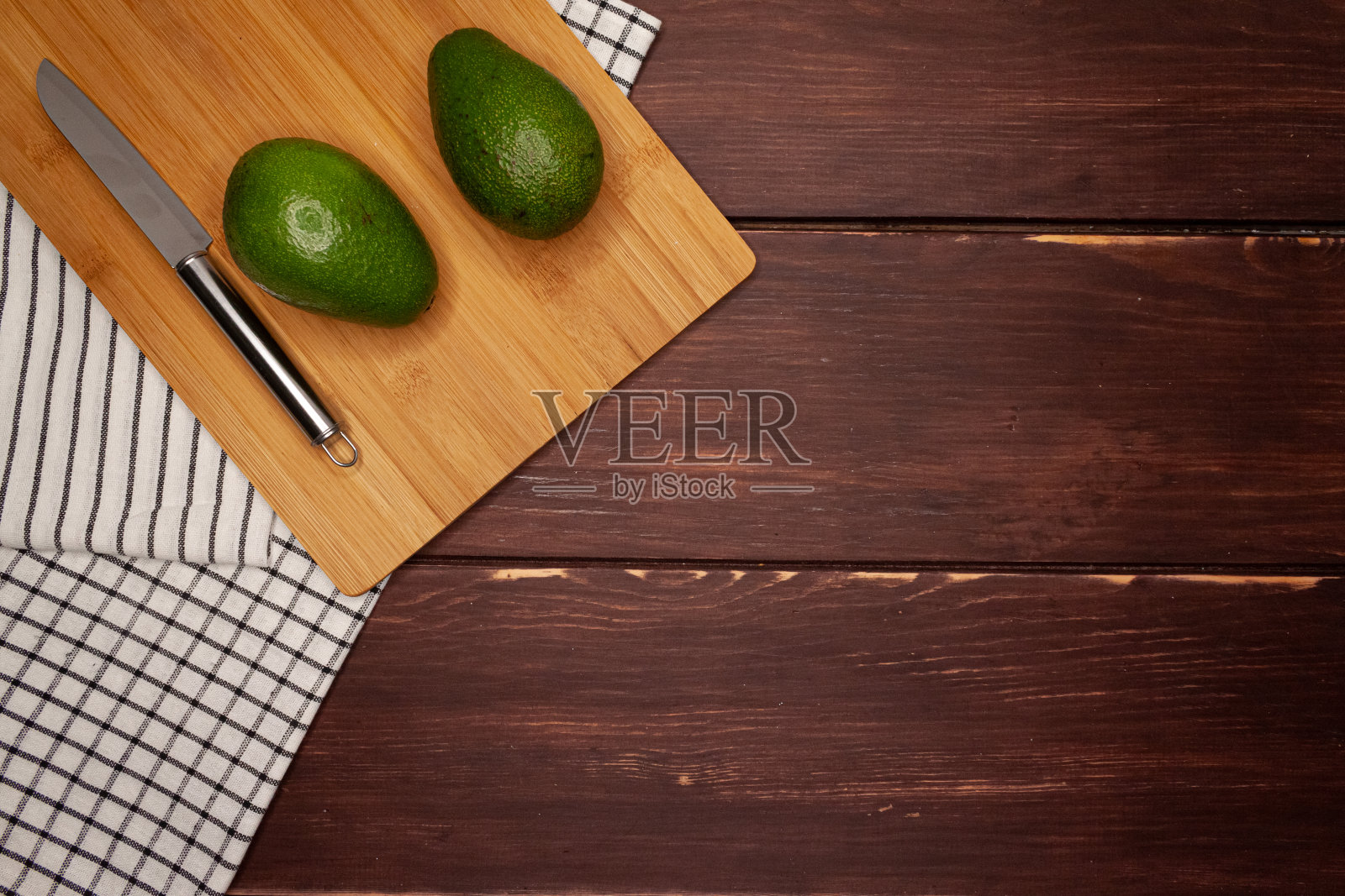 白色背景上的蔬菜和水果照片摄影图片