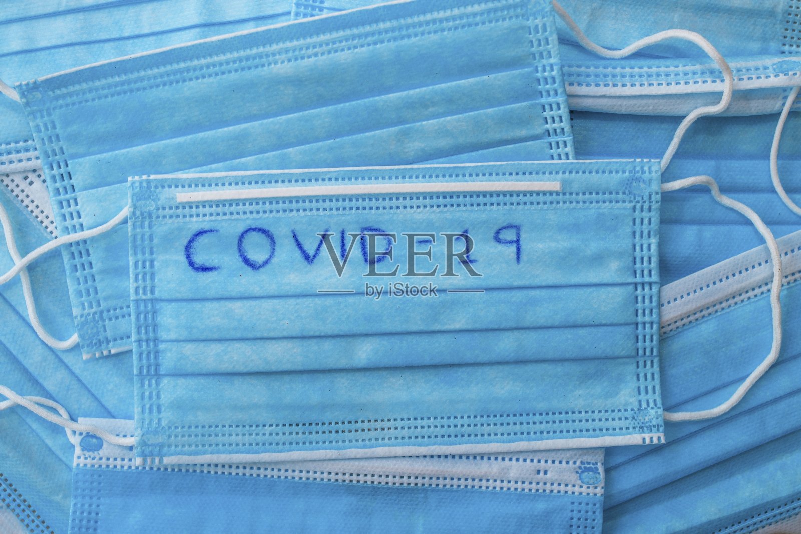 防护口罩，防止冠状病毒感染照片摄影图片