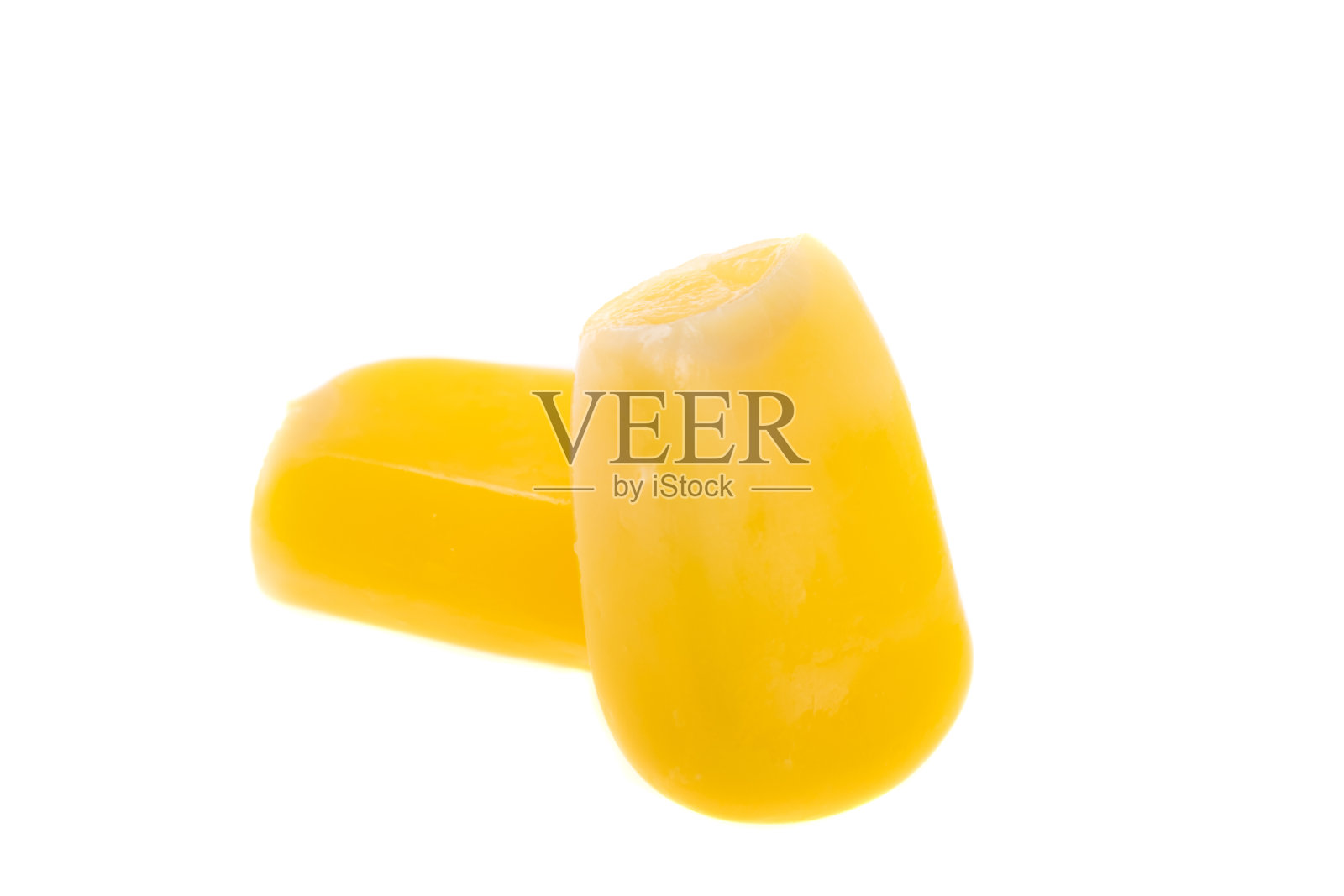 孤立的罐装玉米照片摄影图片