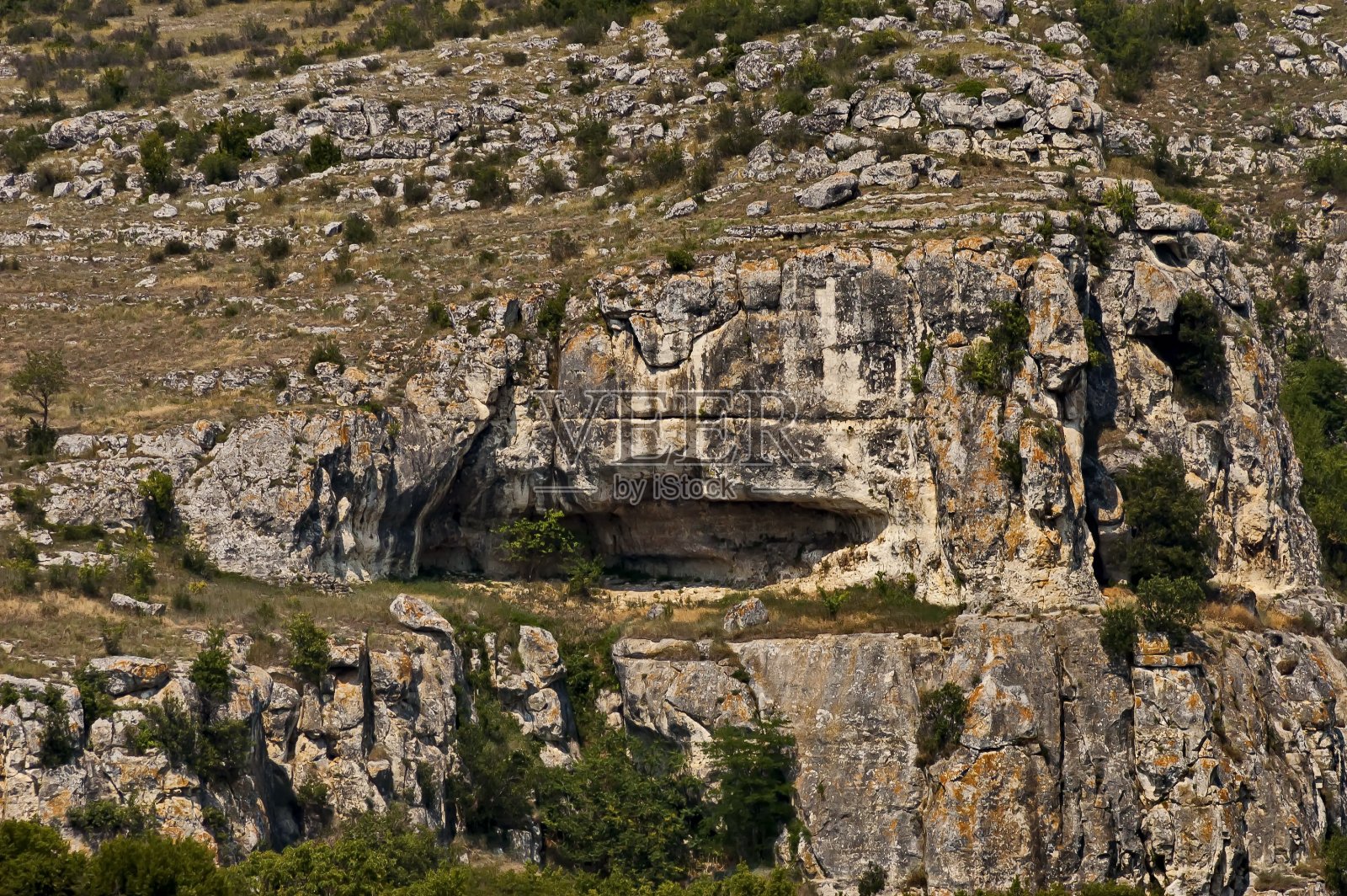 中世纪的城堡Cherven是保加利亚第二王国的战略军事管理中心，有自己的渡槽照片摄影图片