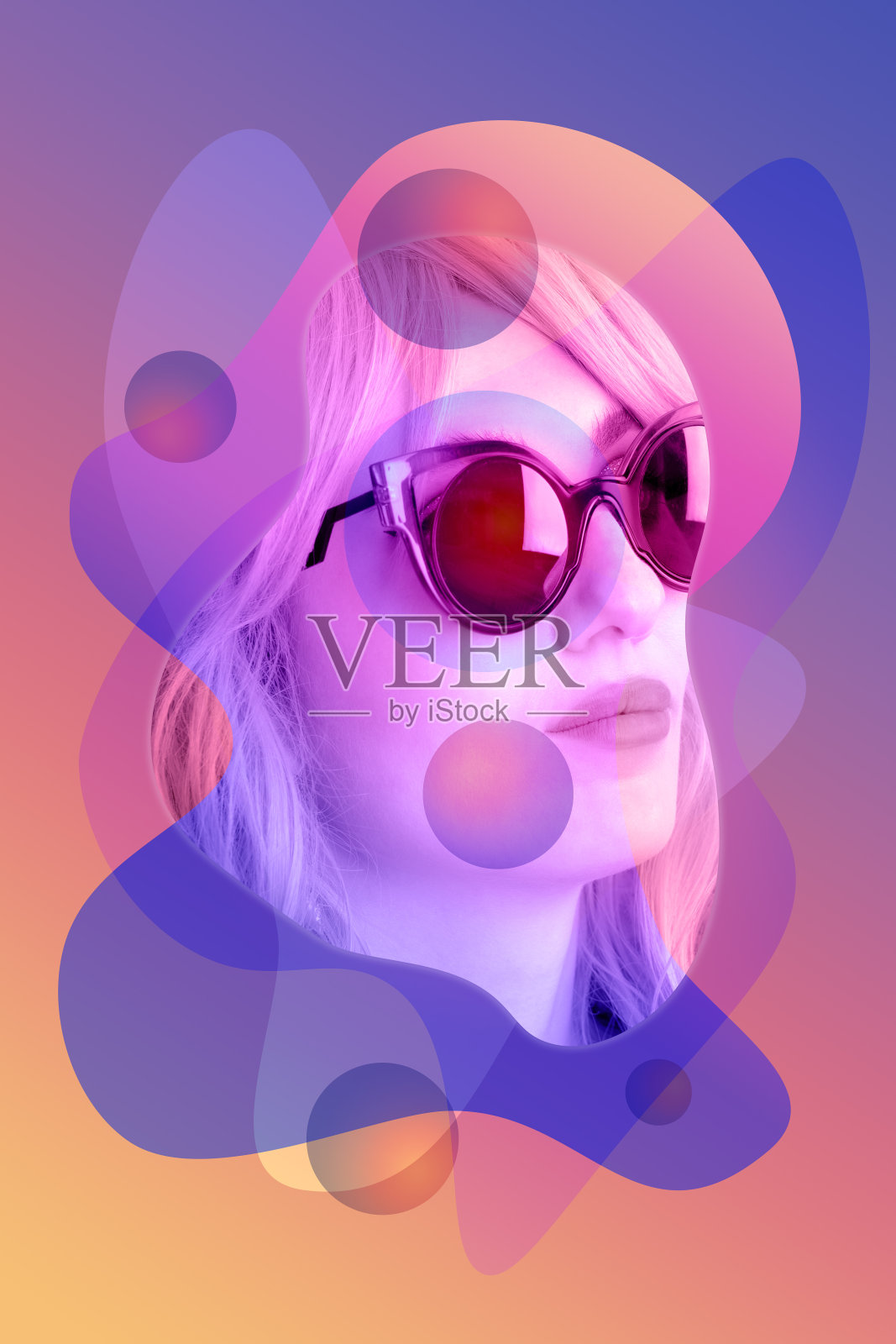 戴墨镜的时髦女人。疯狂的女士和超现实的纹理，形状，梯度组成。当代艺术拼贴。电子杂志的文化。波普艺术。时尚杂志风格的海报，横幅，壁纸。照片摄影图片